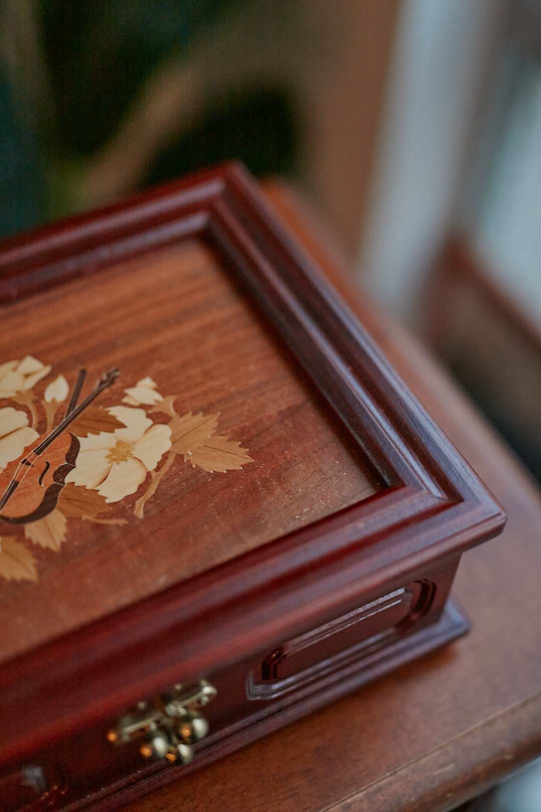 Wood Flower Jewelry Case
