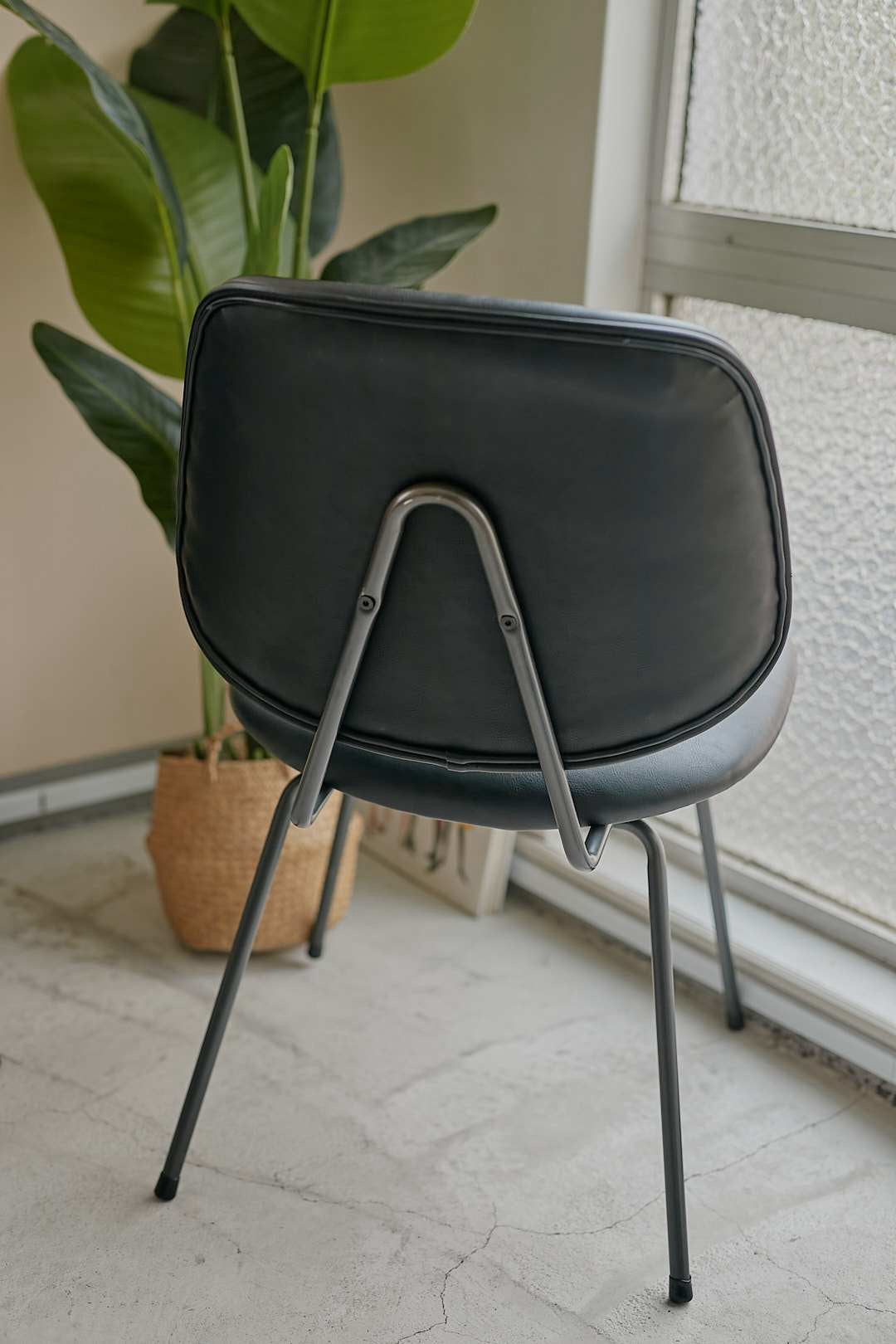 ABOCK CHAIR/black
