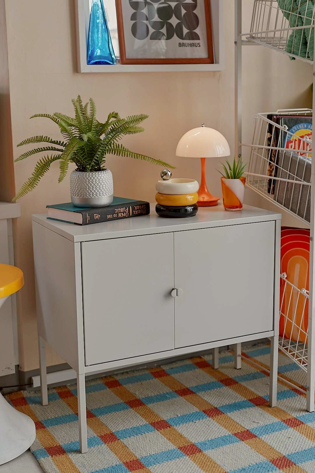 Soft Grid Cabinet