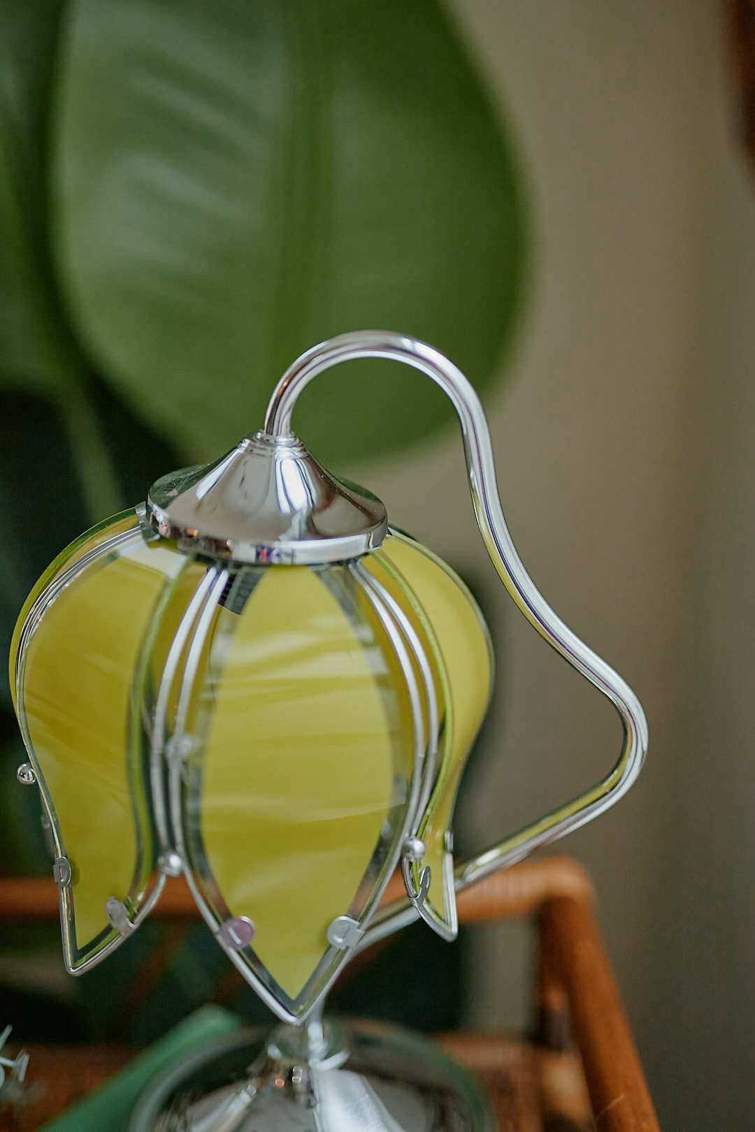 Yellow Petals Touch Sensor Lamp