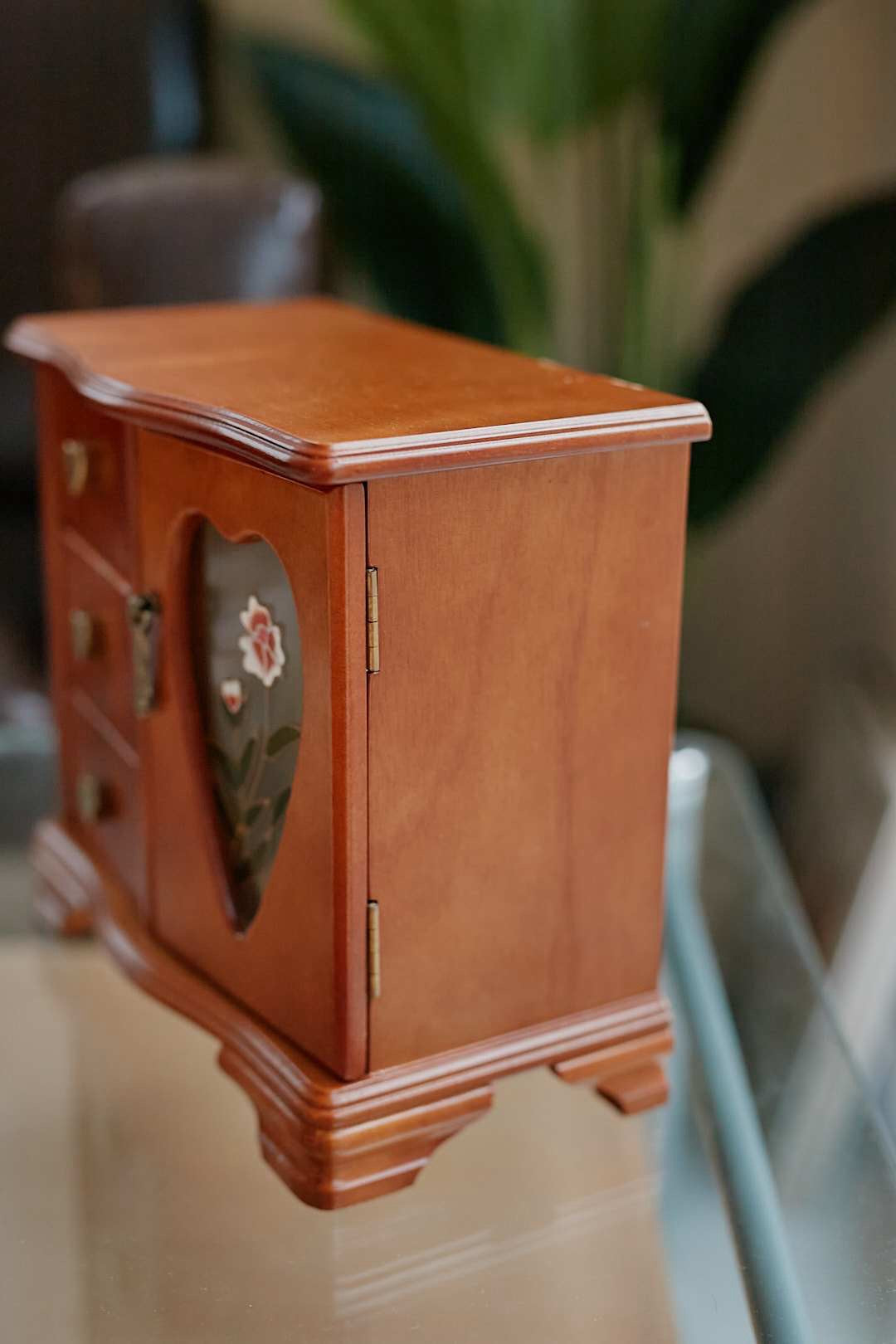Heart Window Jewelry Box