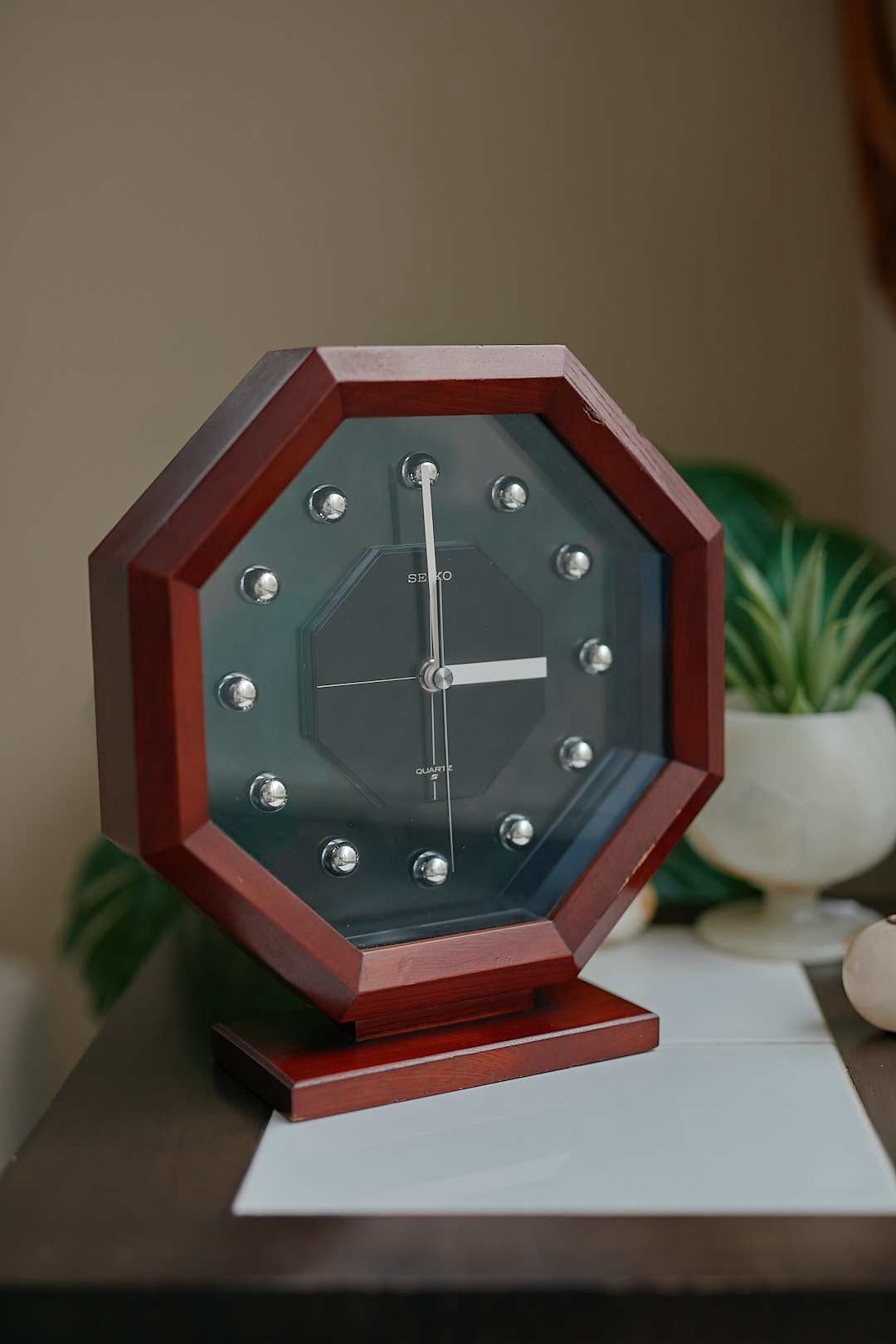 SEIKO Wood Frame Clock