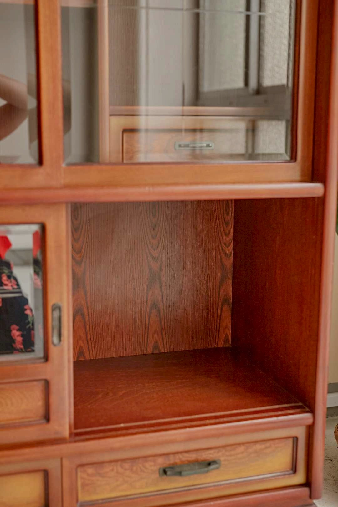 Modern cross glass cabinet