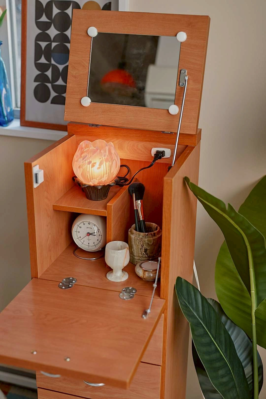 Mirror Cabin Makeup Chest
