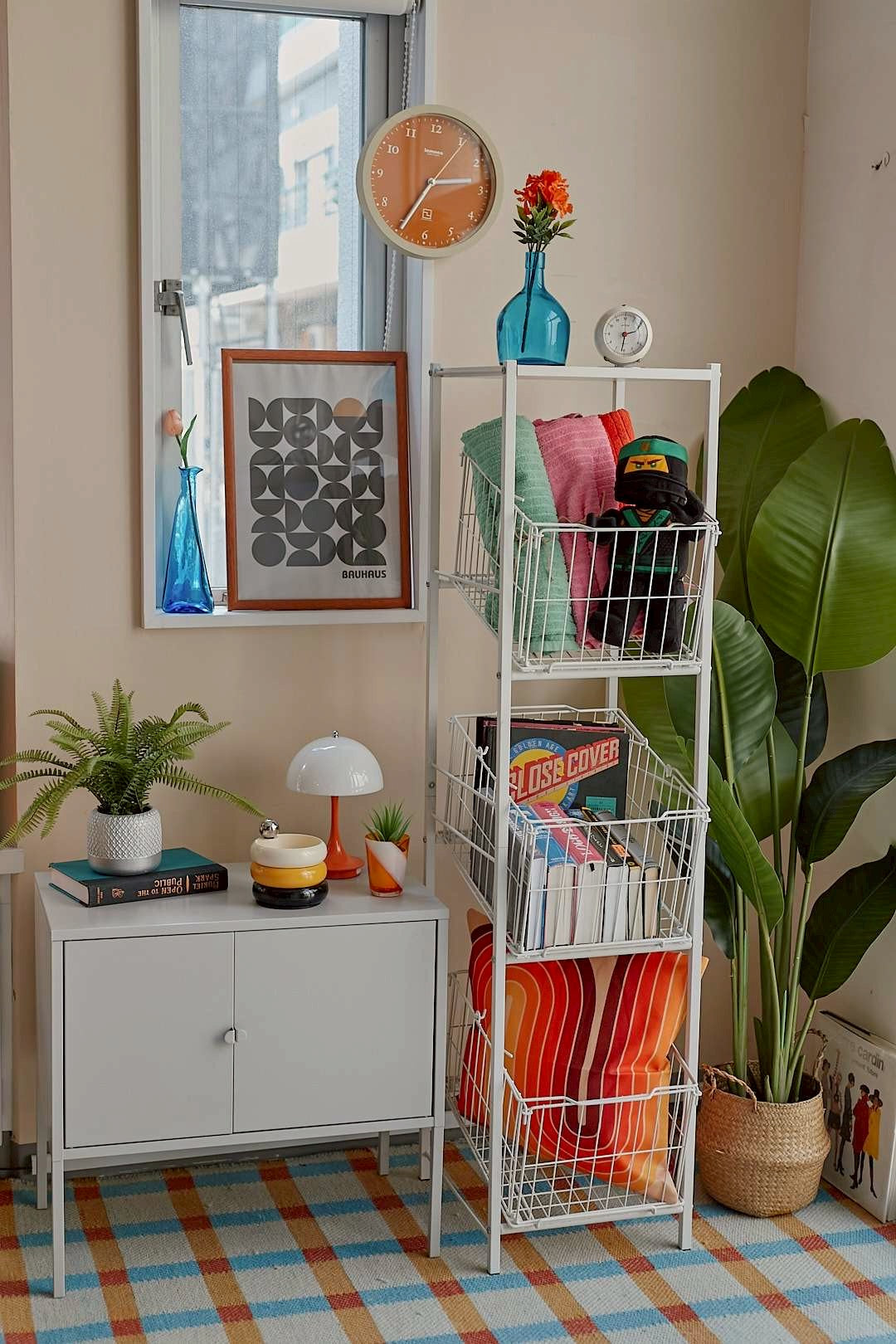 Soft Grid Cabinet