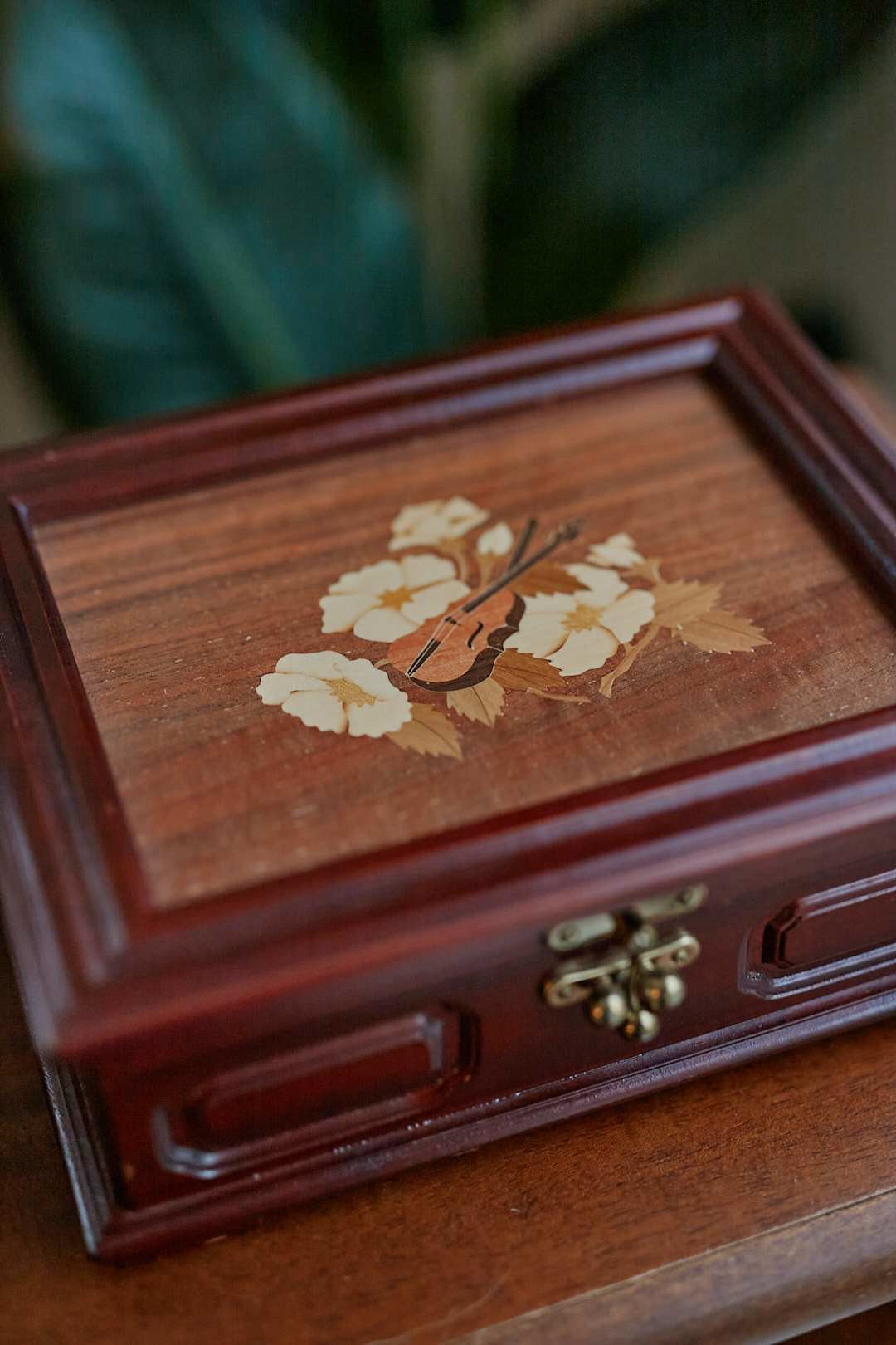Wood Flower Jewelry Case