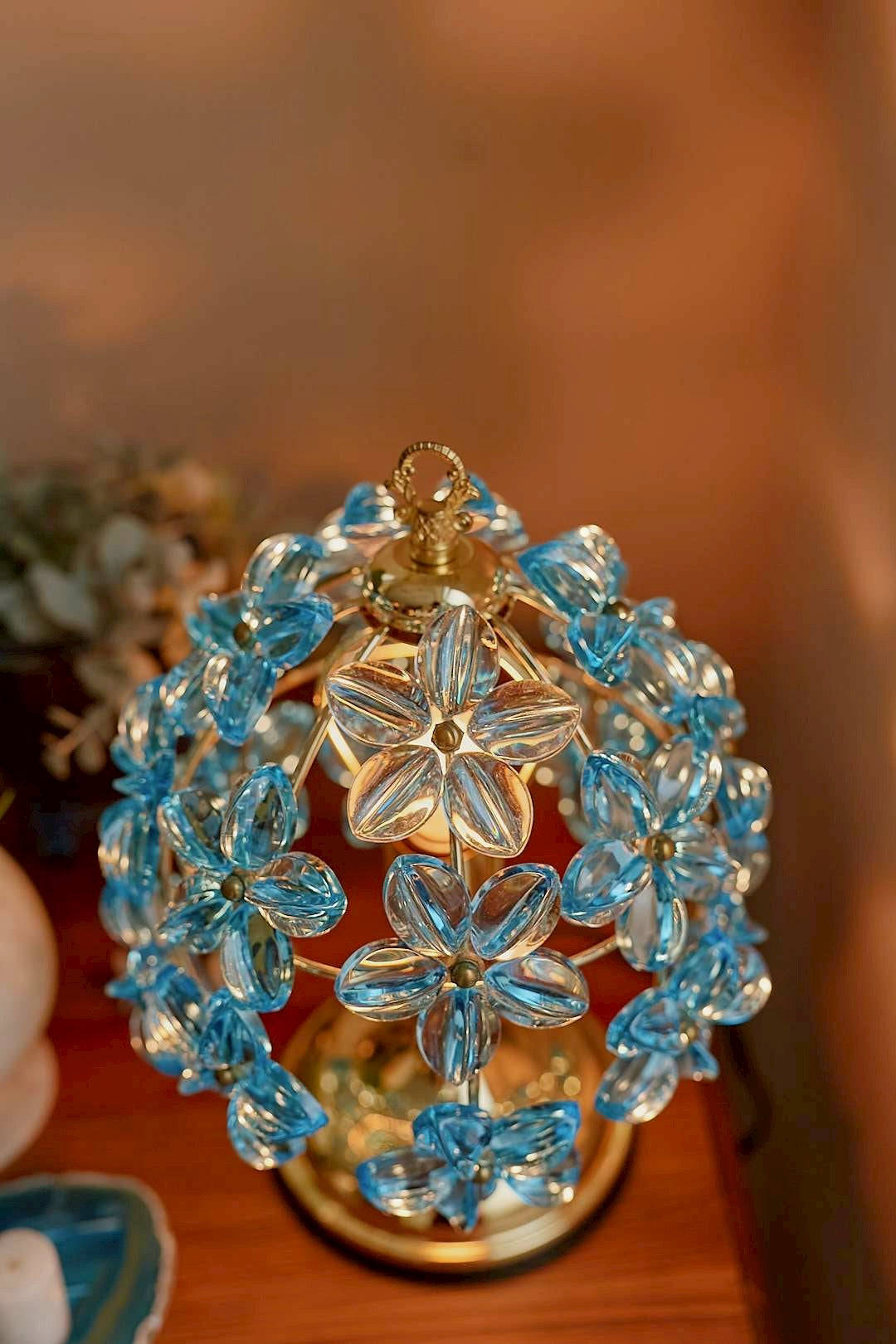 Bloom Blue Flower Lamp