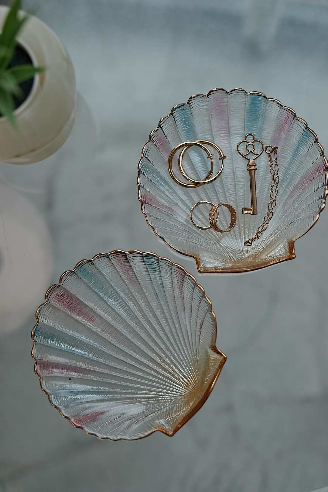 Pastel Shell Glass Tray