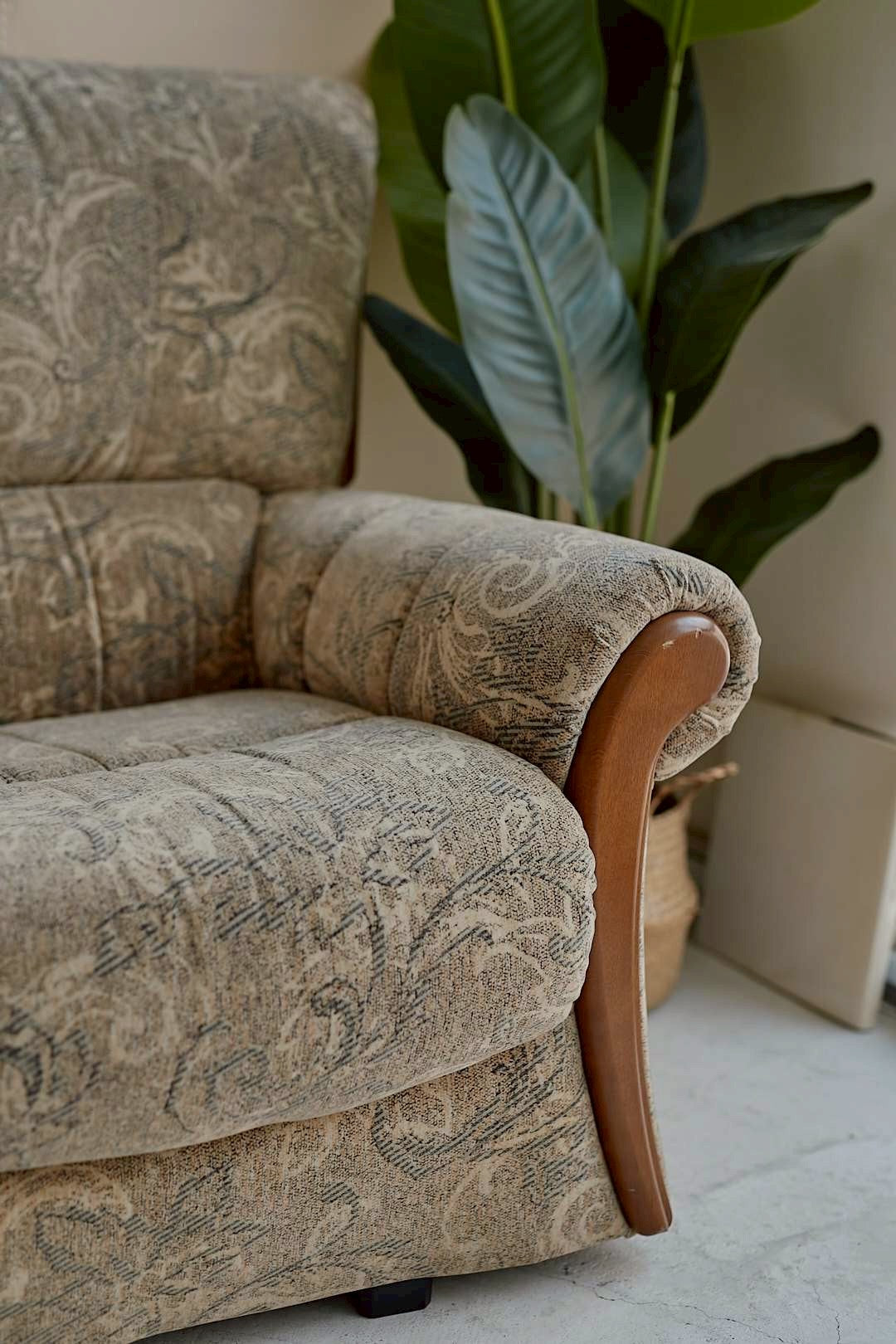 Paisley Comfort Sofa