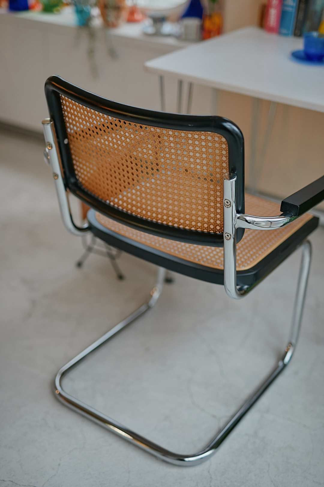 Cesca Cantilever Chair