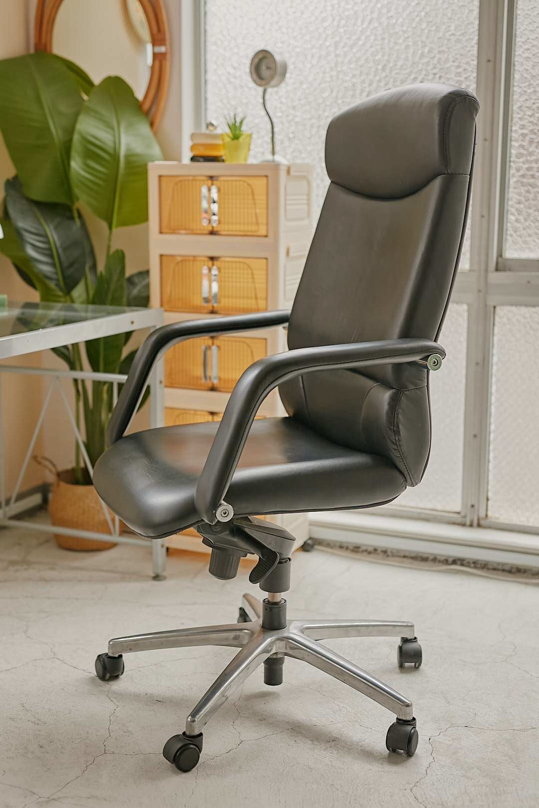 KOKUYO Executive Work Chair
