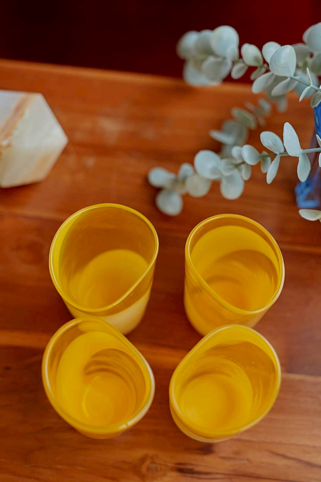Multi glass yellow marble tumbler