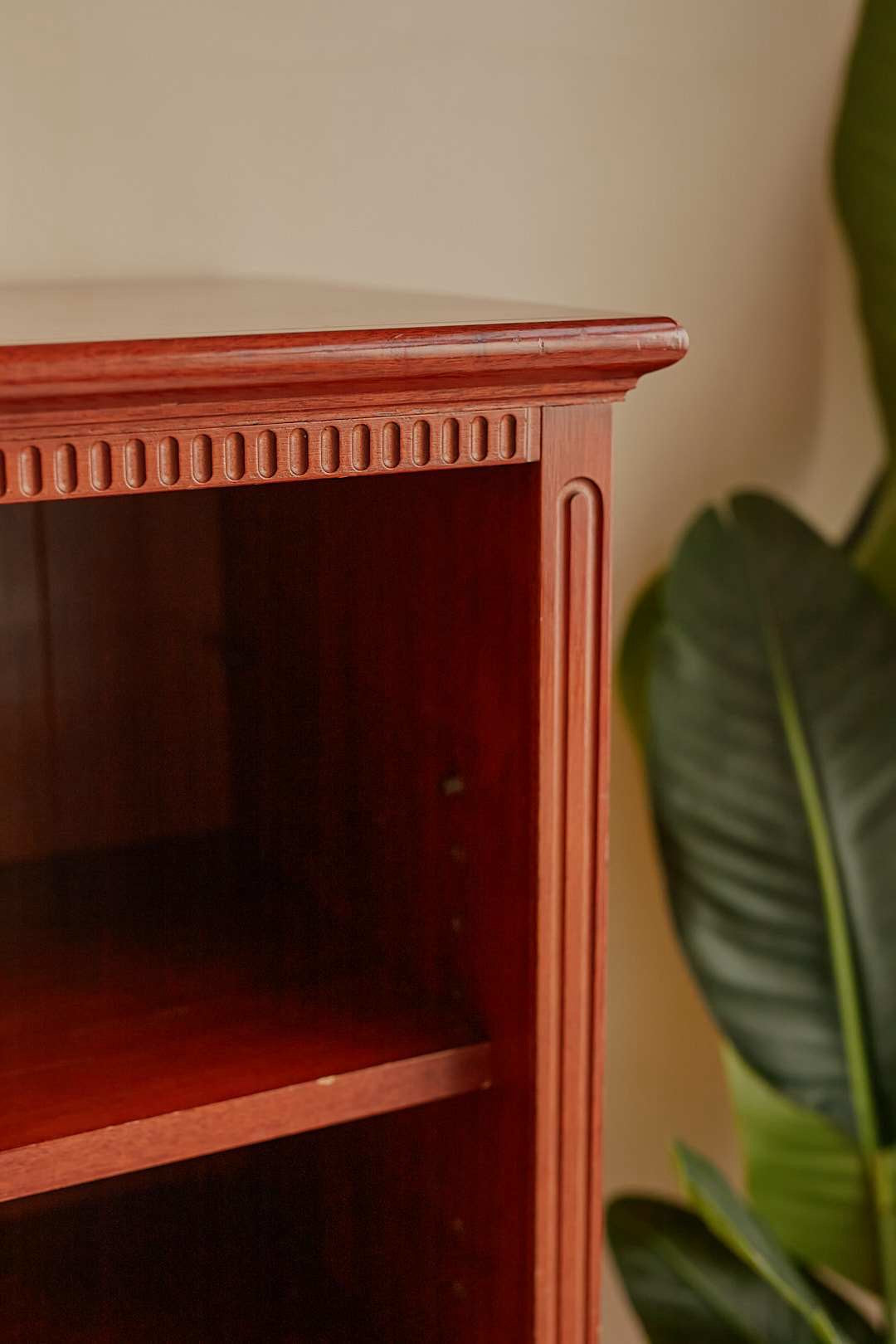 Classic Louver Book Cabinet