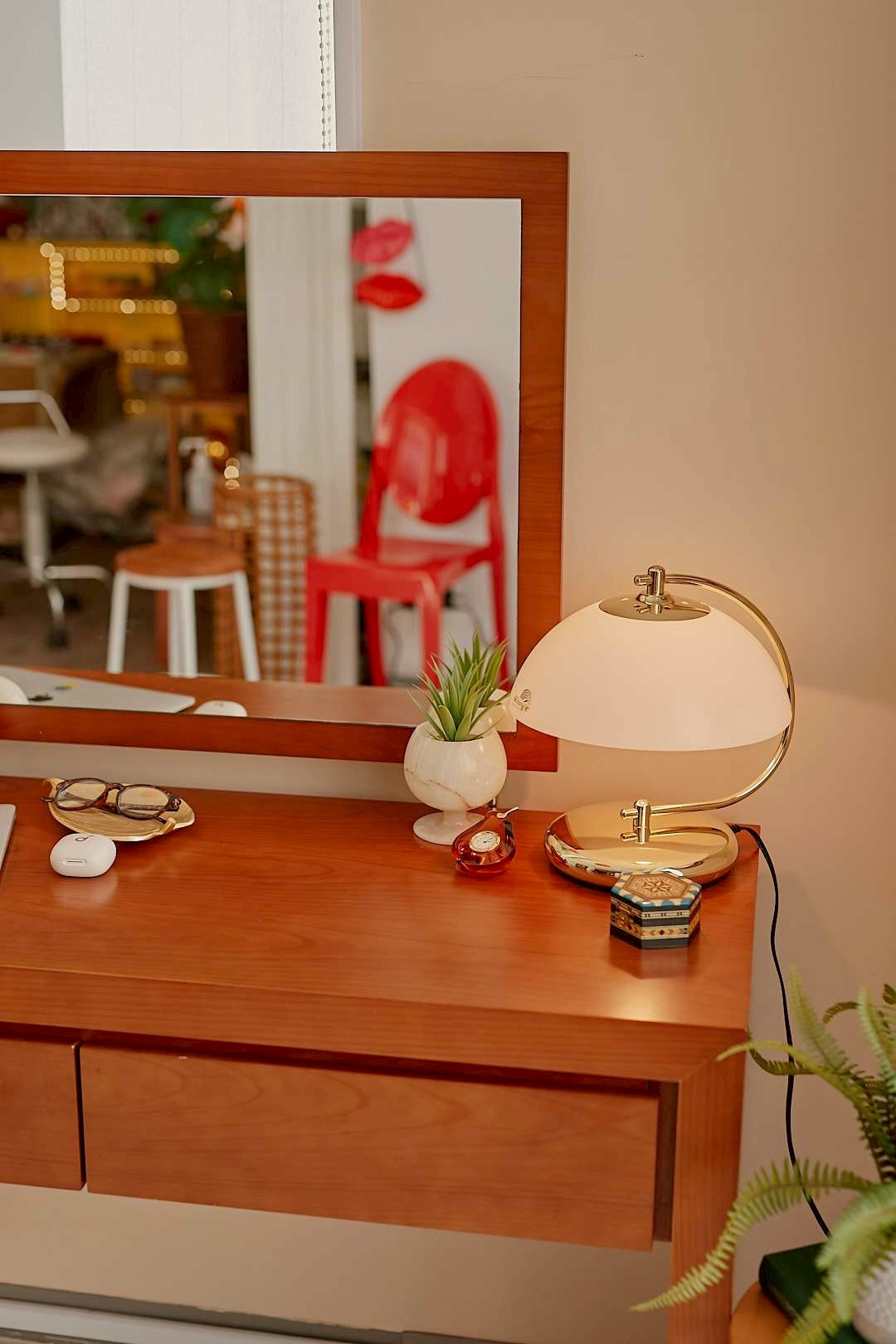 Vanity Work Desk