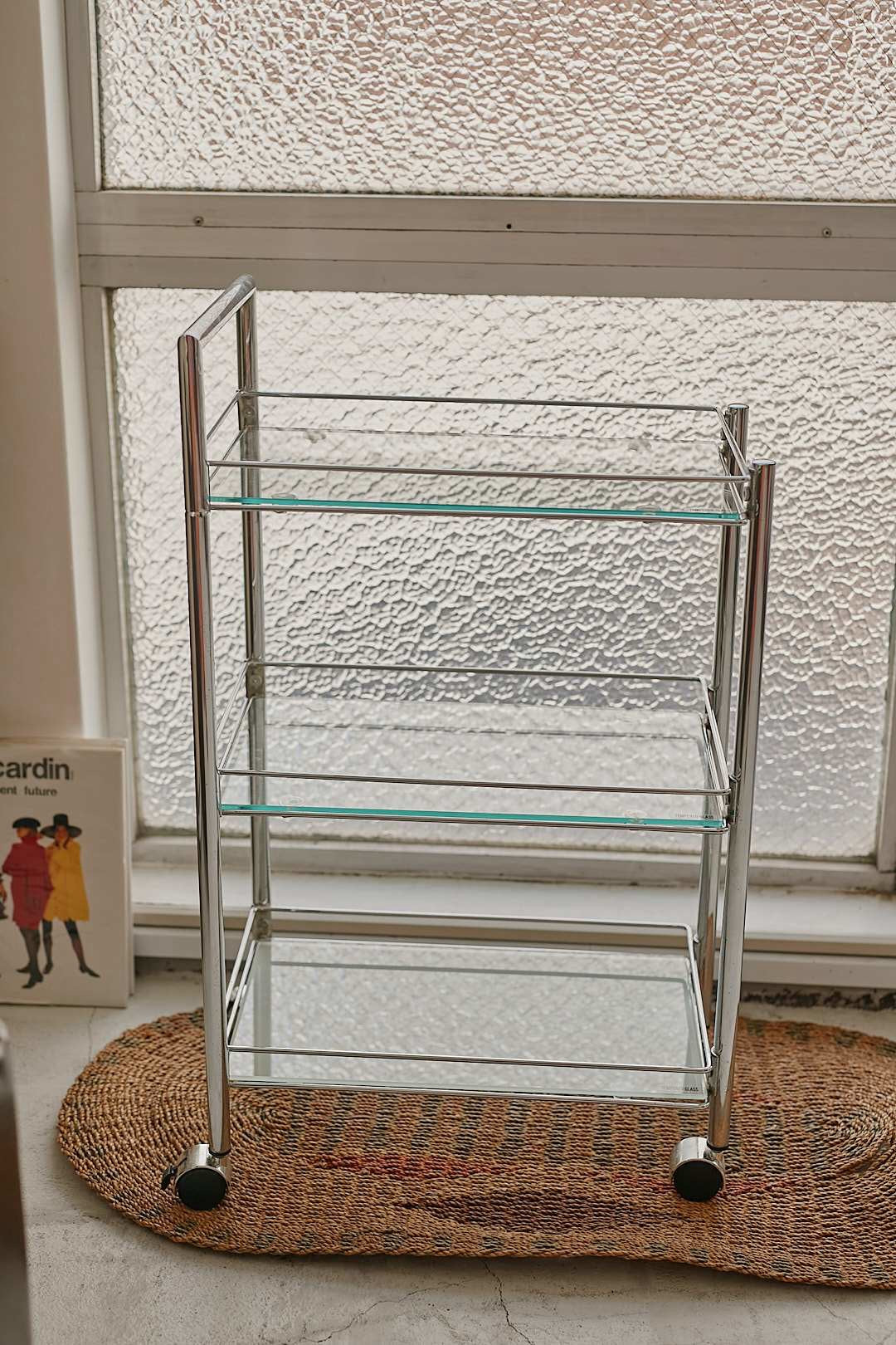 Glass shelf caster wagon
