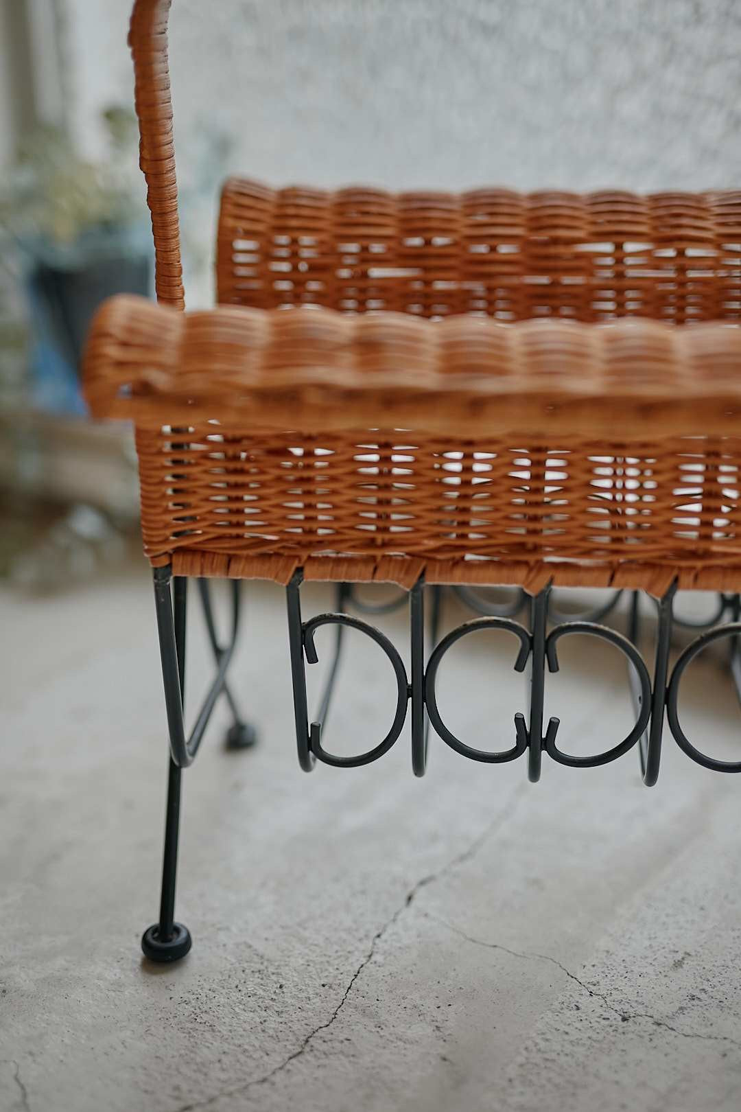 Rattan Loop Magazine Rack