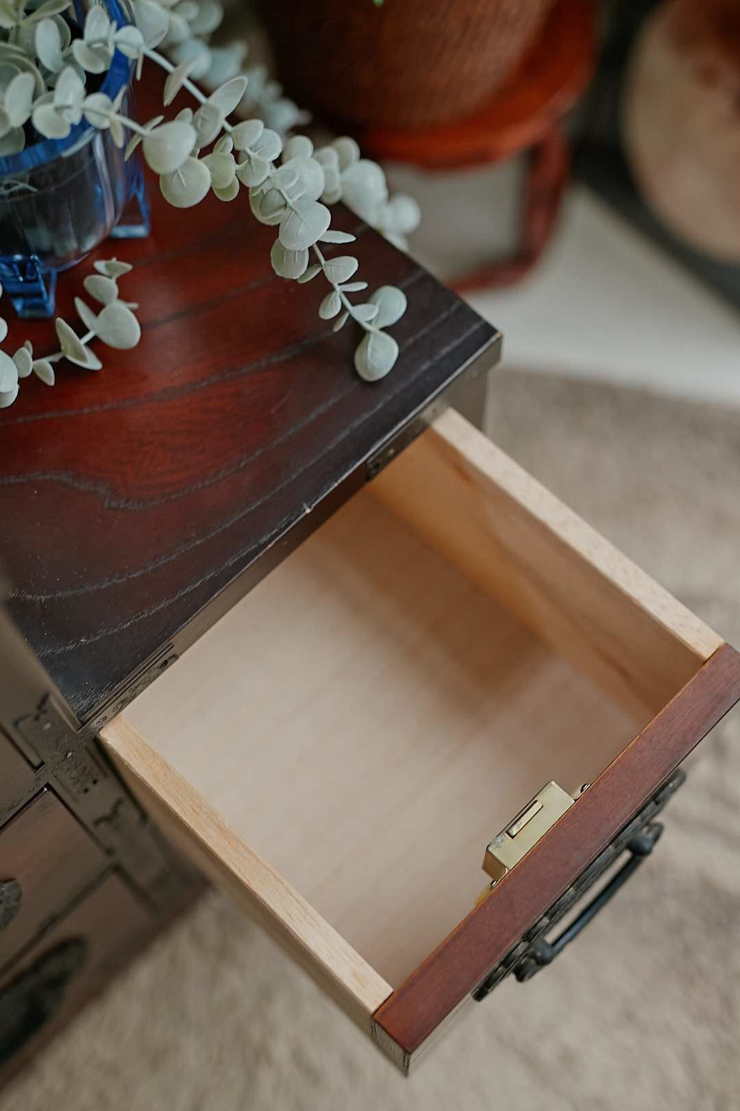 和モダンヴィンテージ階段箪笥