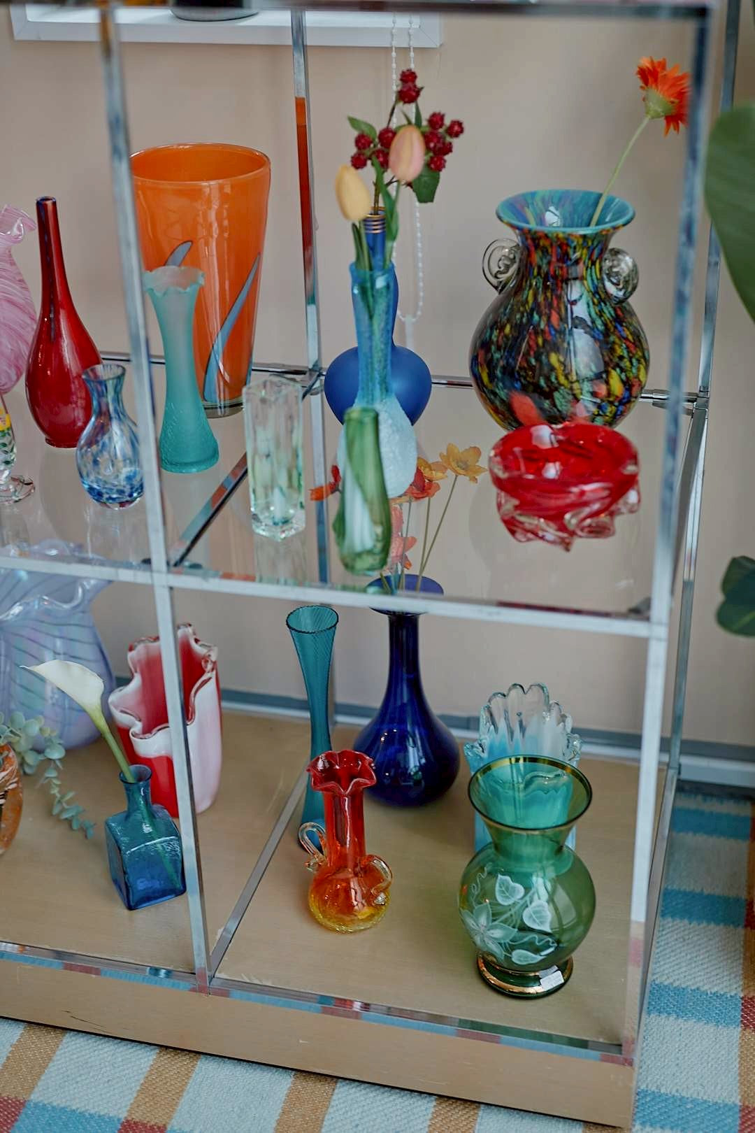 Chrome glass show case