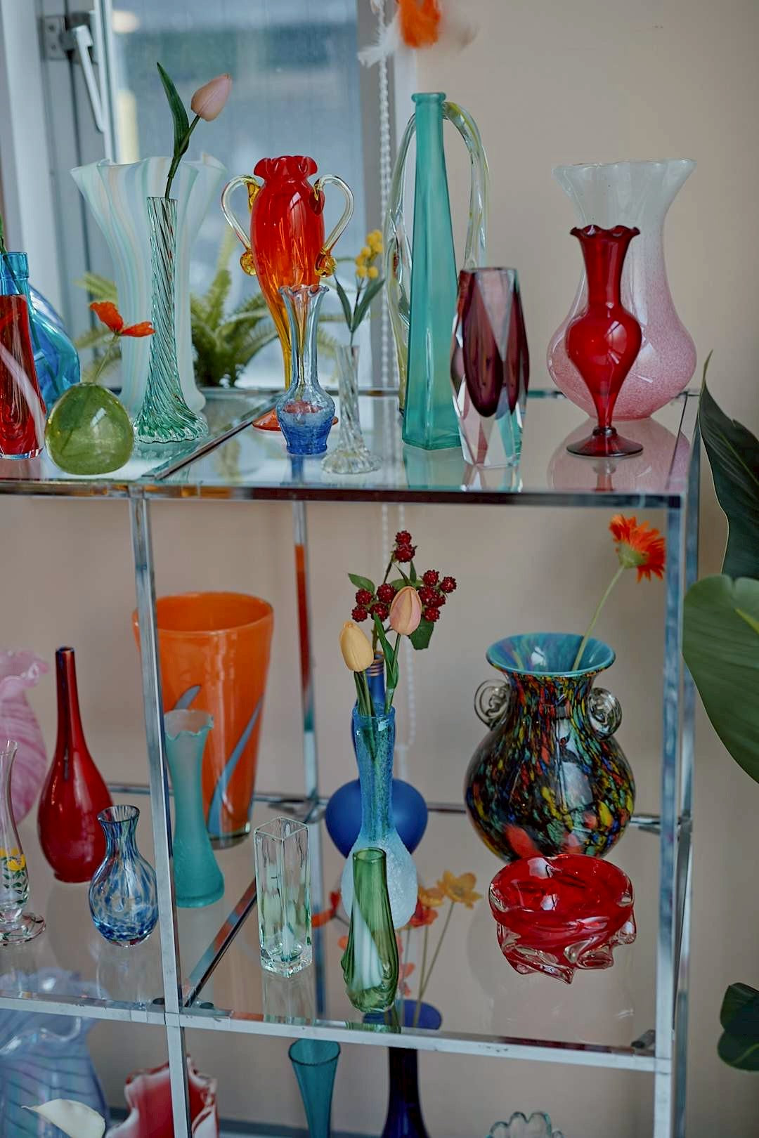 Chrome glass show case