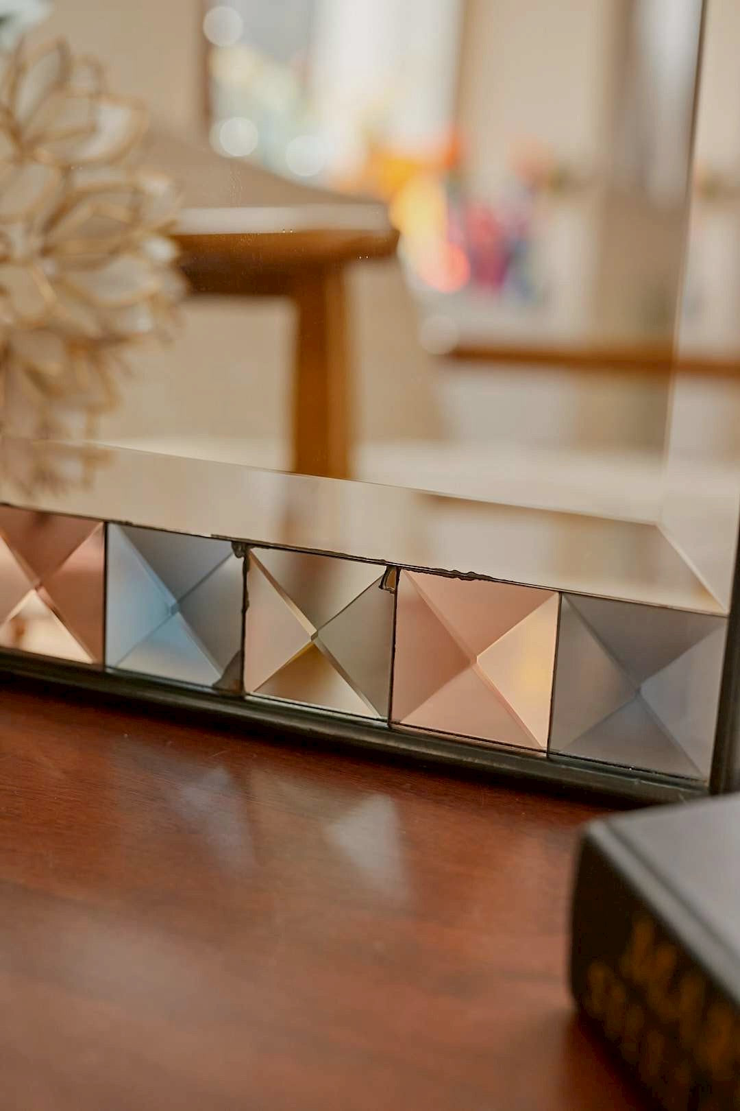 Prismatic Mosaic Mirror