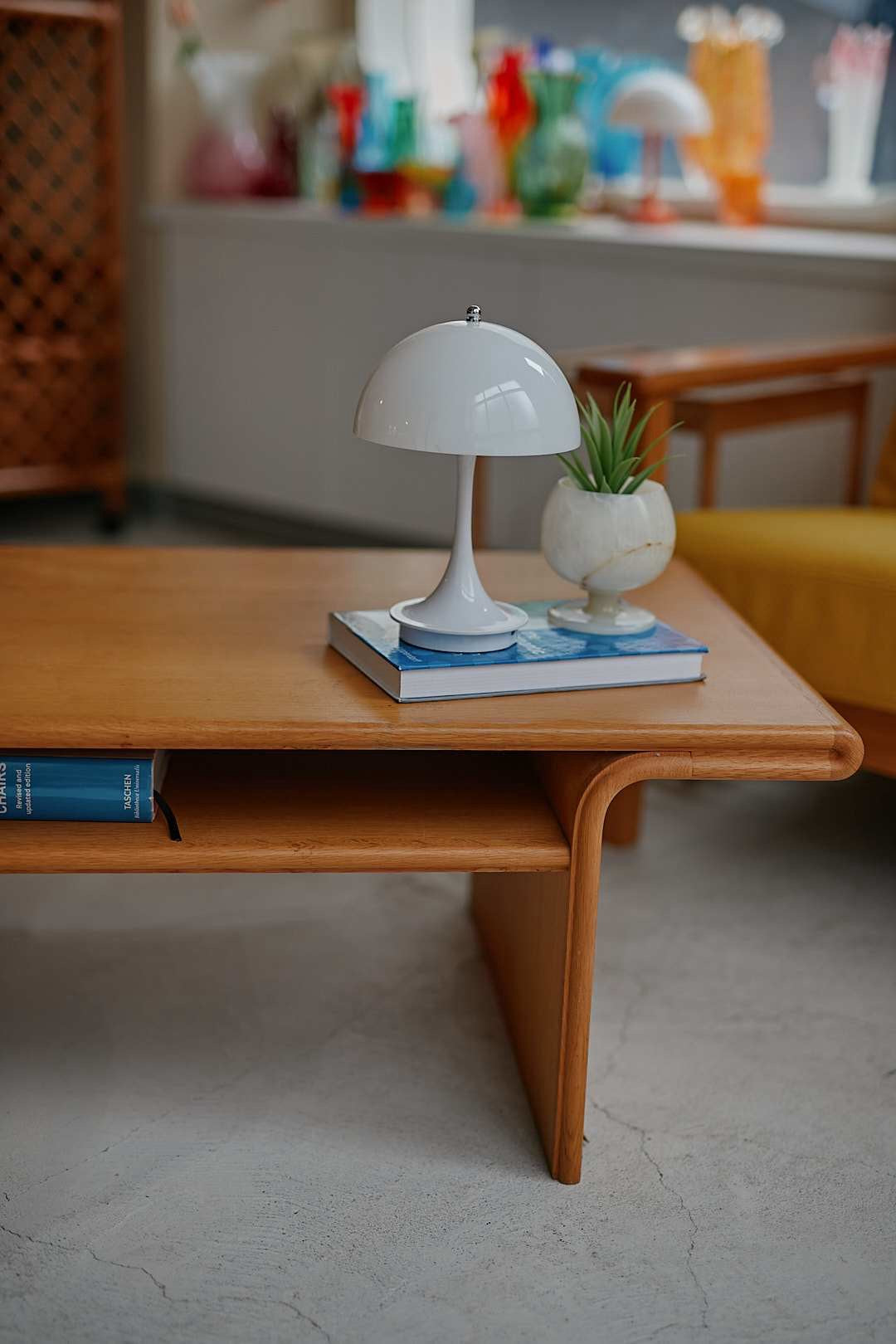 Round Edge Low Table