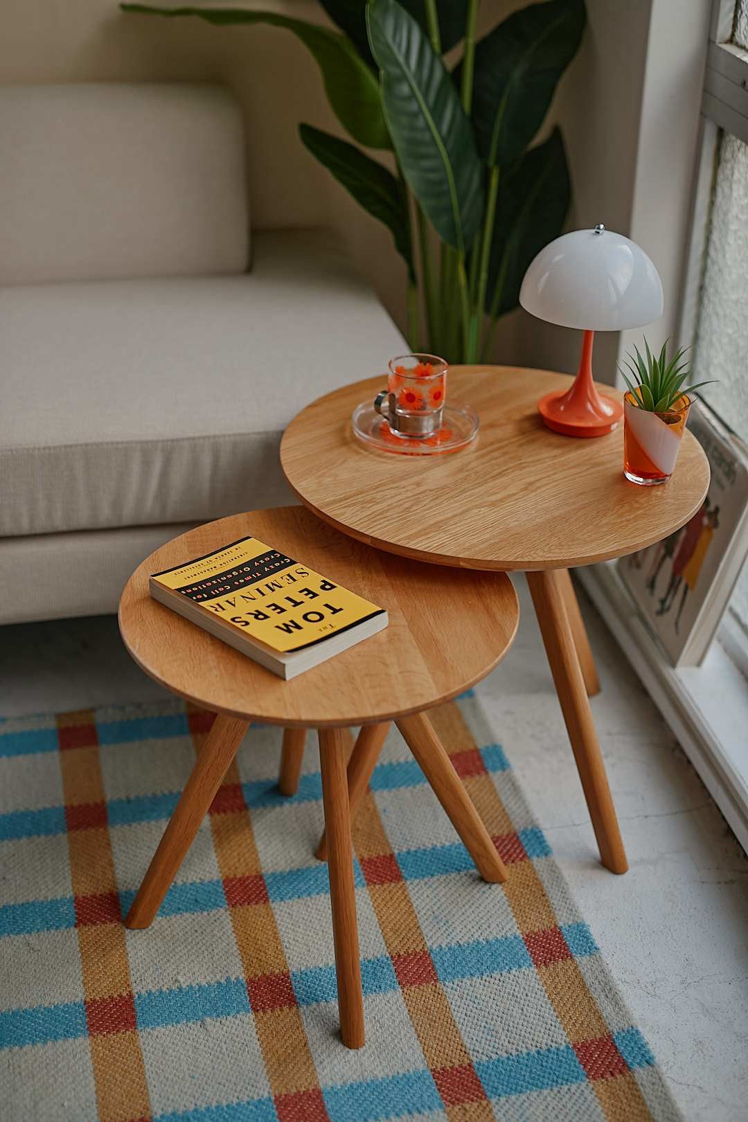 Oak Nesting Table