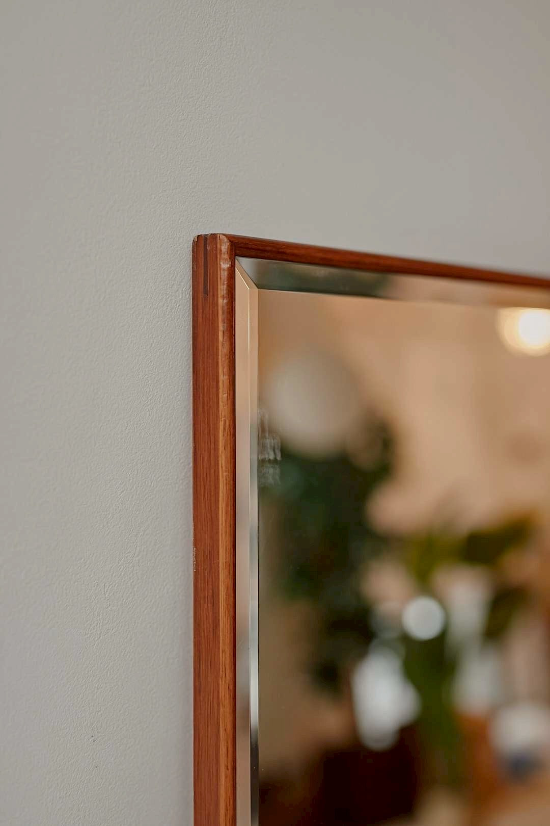 Silent Frame Mirror – daily use(d) store 日常