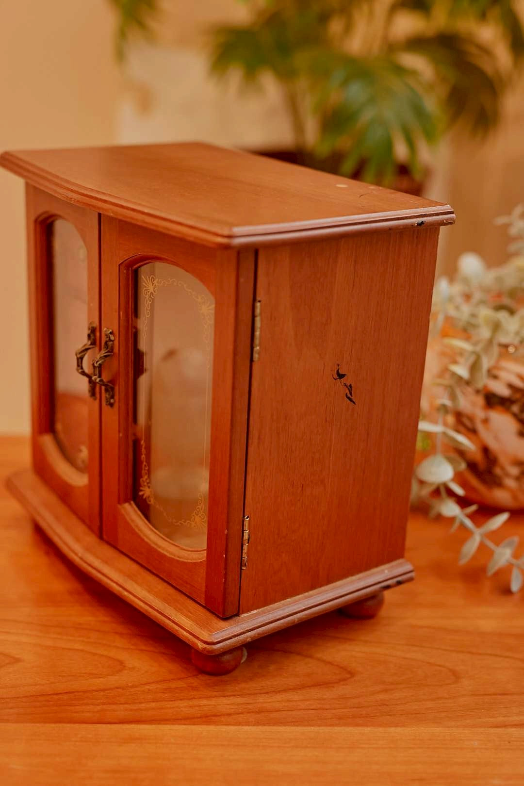 Glass Door Jewelry Cabinet