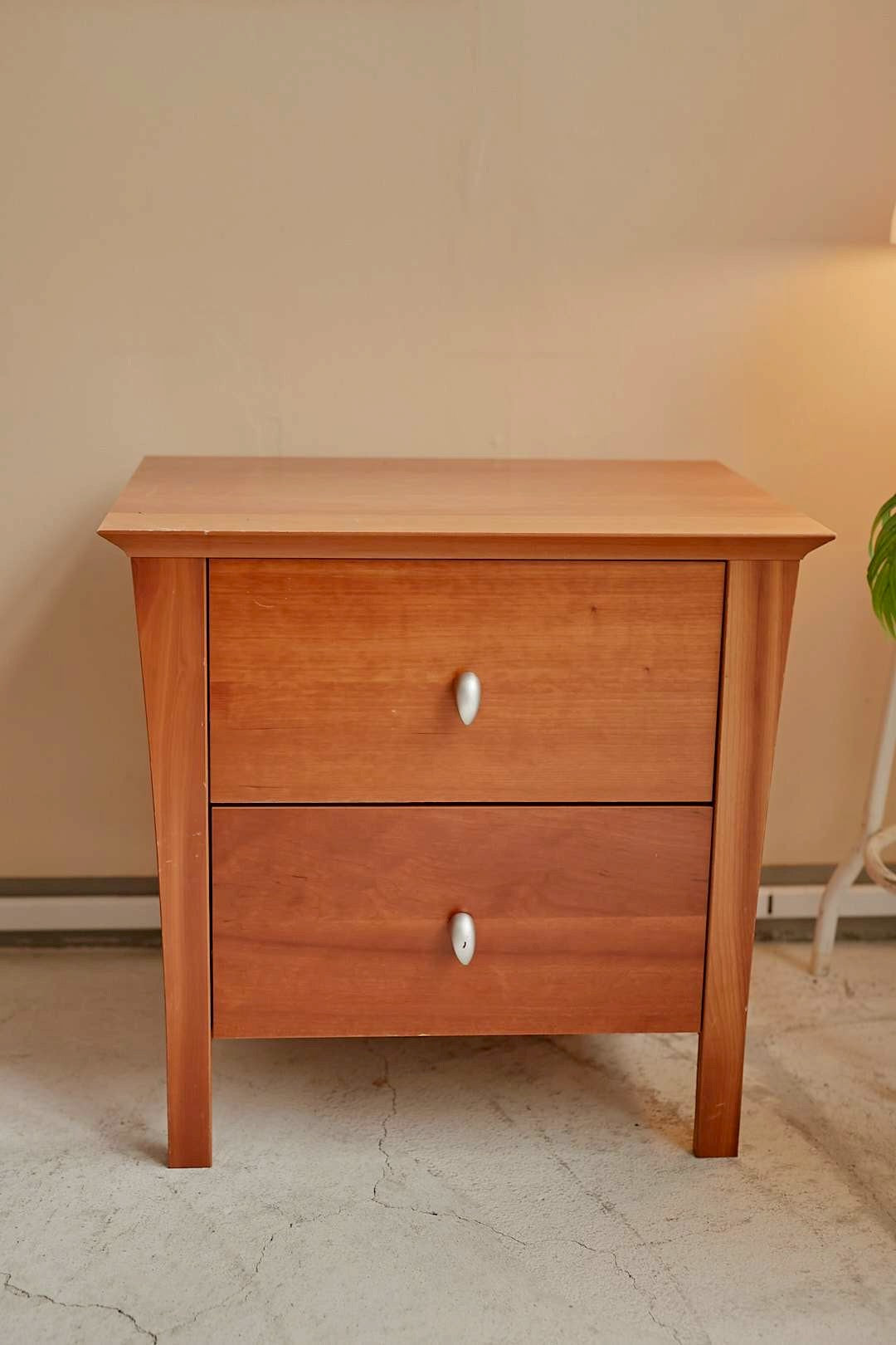 Minimal Wood Night Cabinet