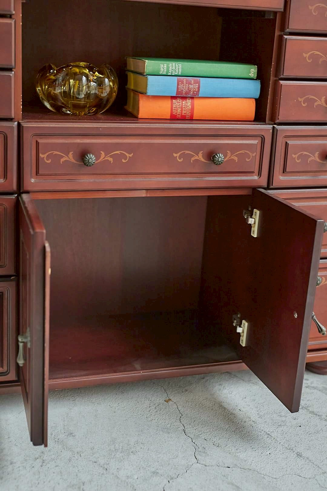 Classic Multi Drawer Cabinet