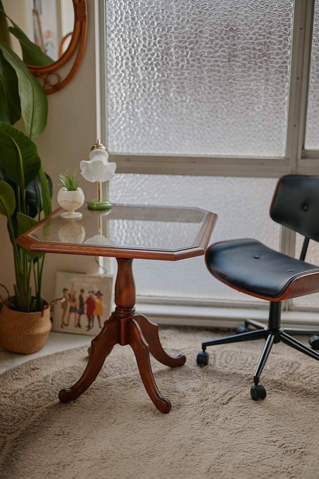 Classic Rattan Table