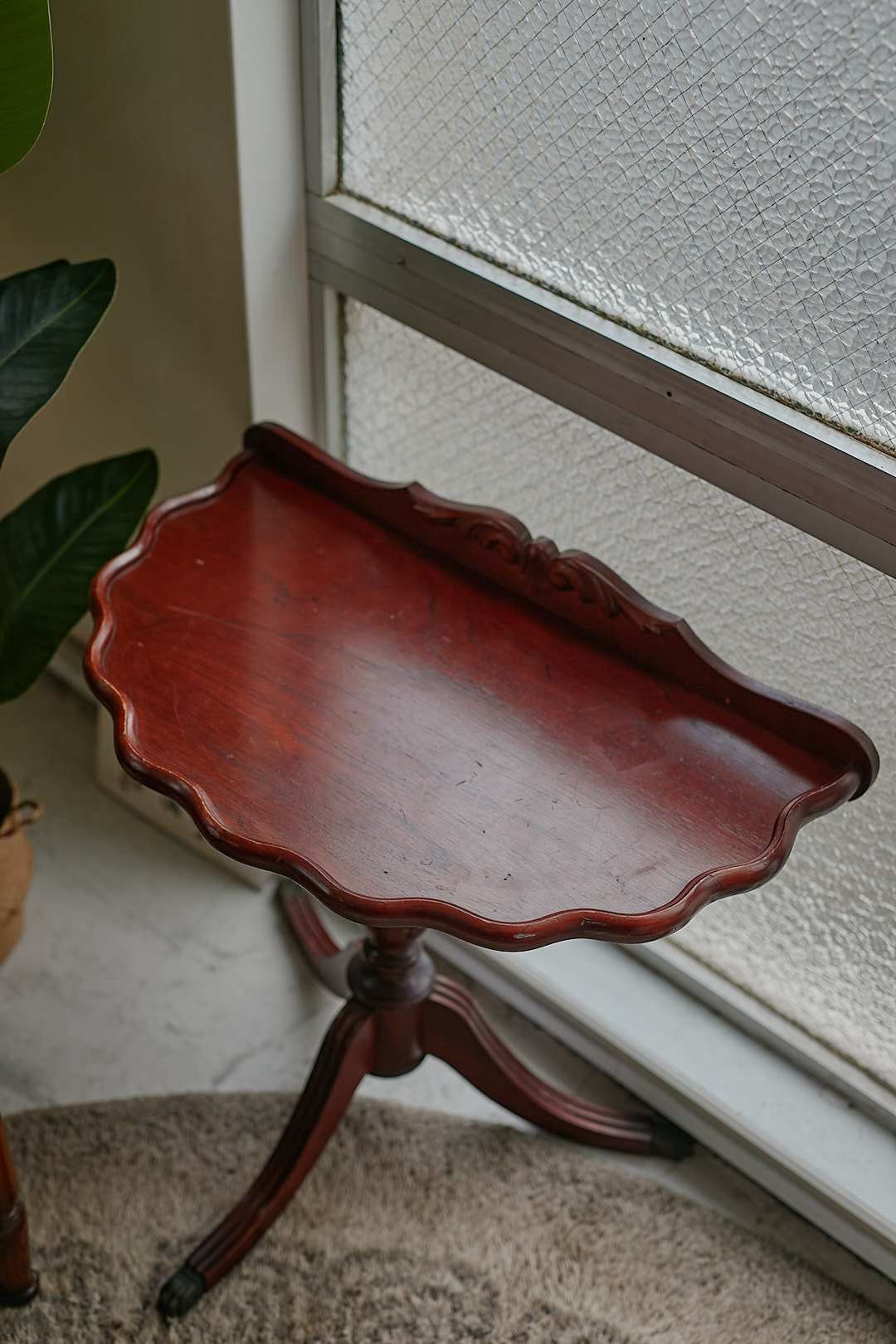 Classic Mahogany Side Table