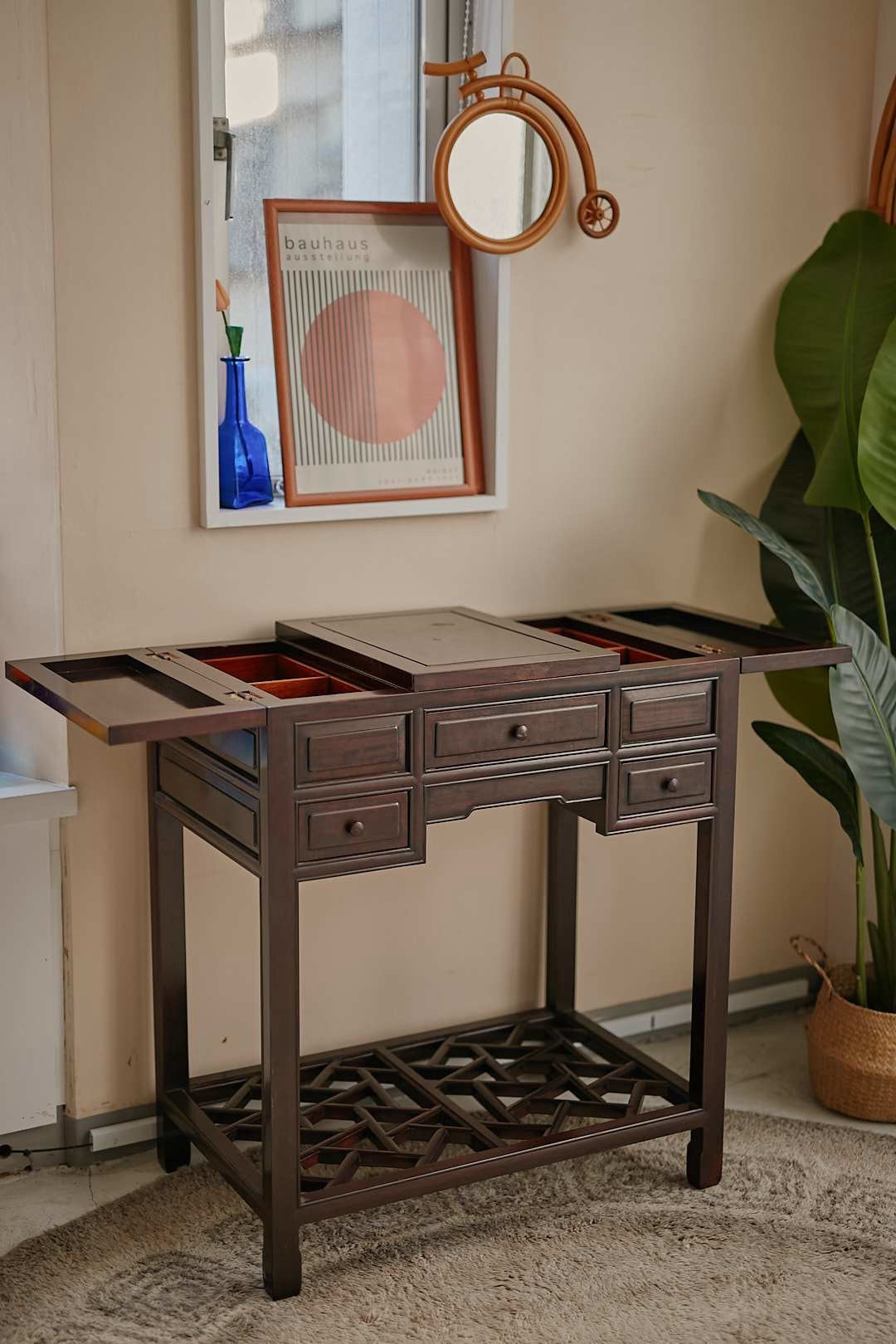 Oriental Dressing Console
