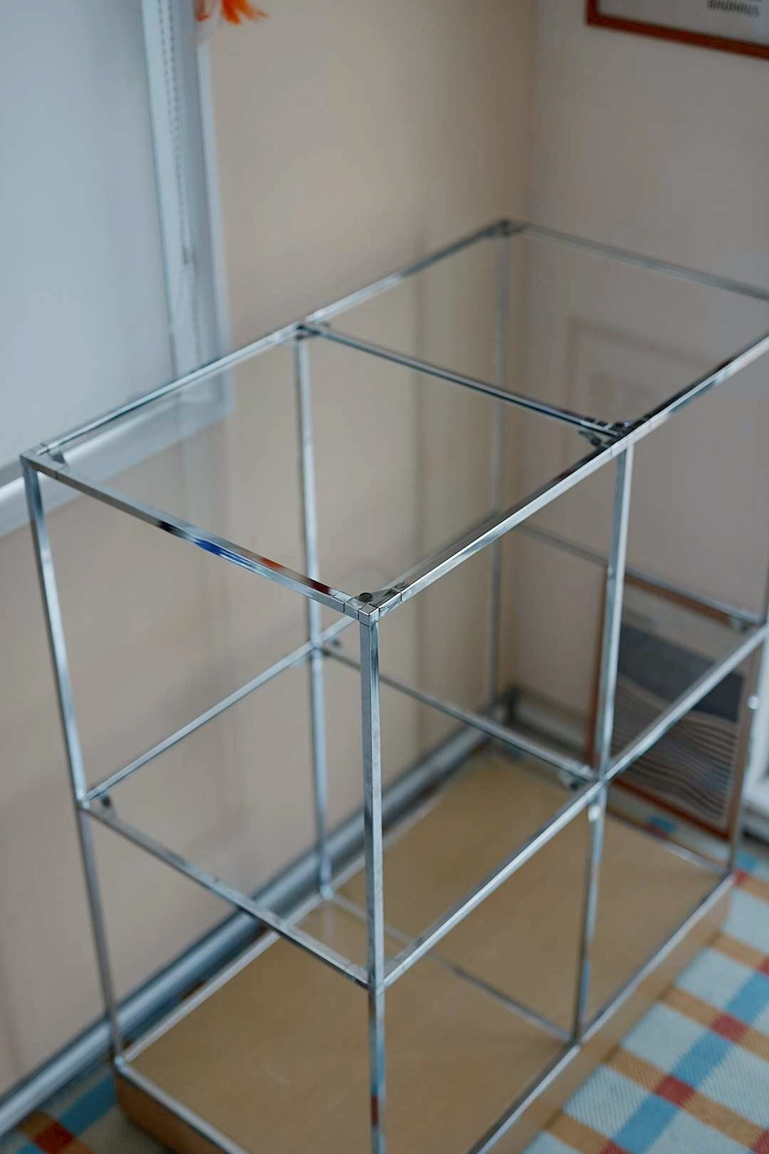 Chrome glass show case