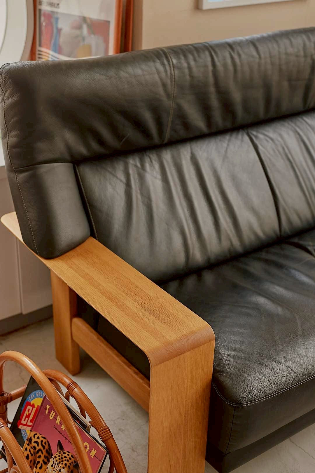 Black Leather Oak Sofa