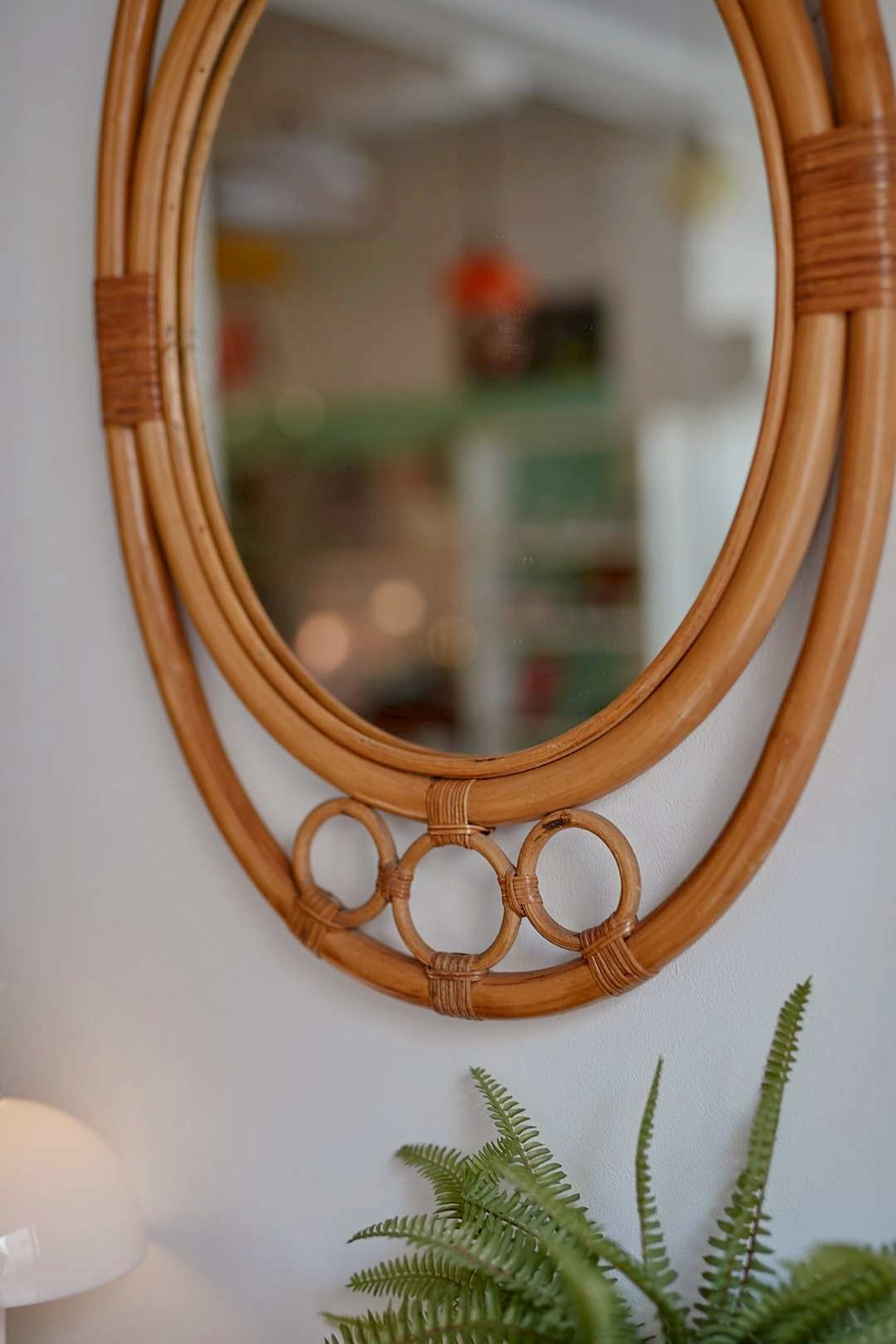 Rattan oval mirror