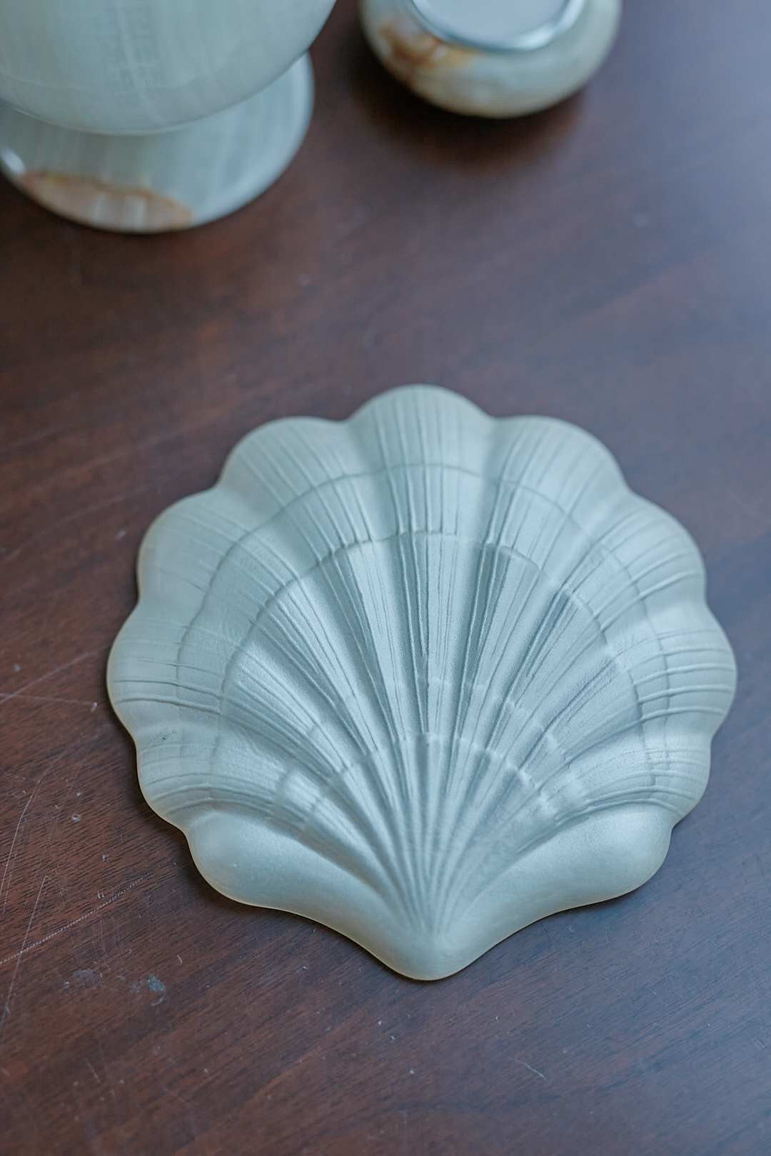 Aurora Shell Glass Tray