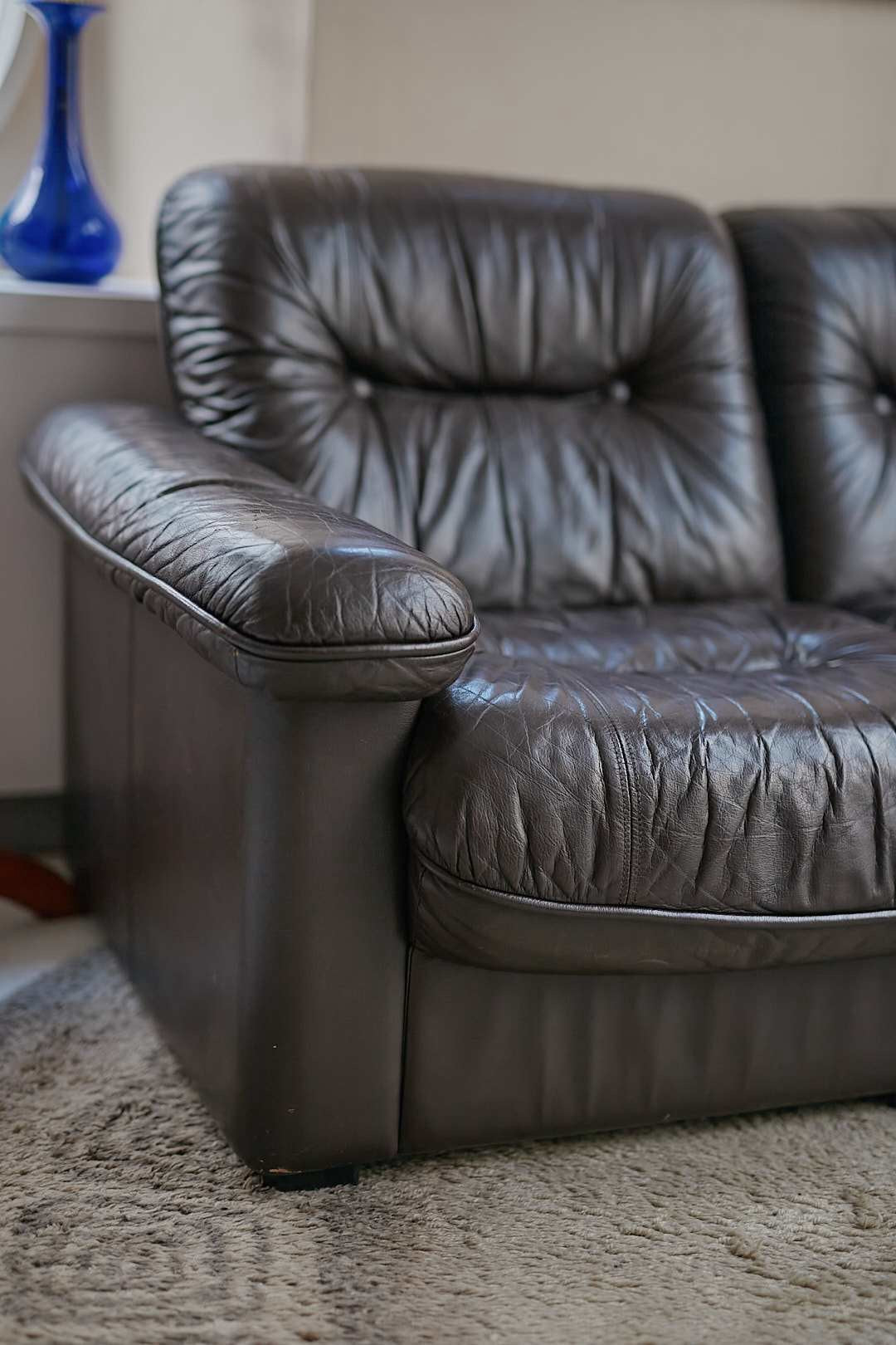 KOSUGA Vintage Leather Sofa