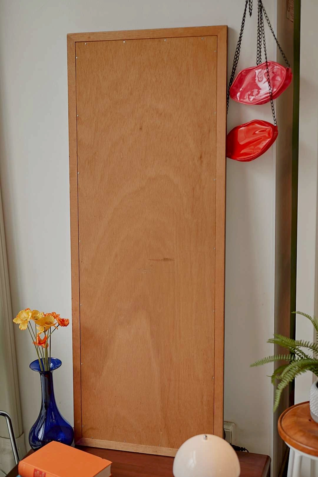 Silent Frame Mirror