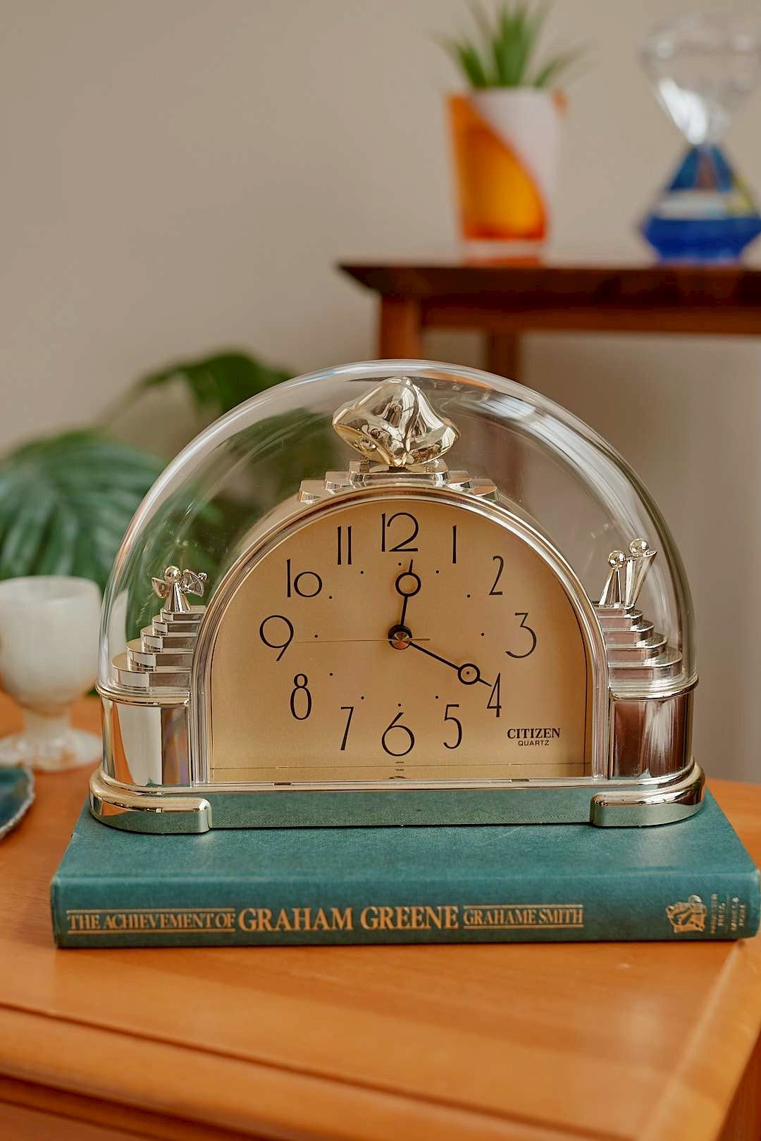 CITIZEN Crystal Arch Clock