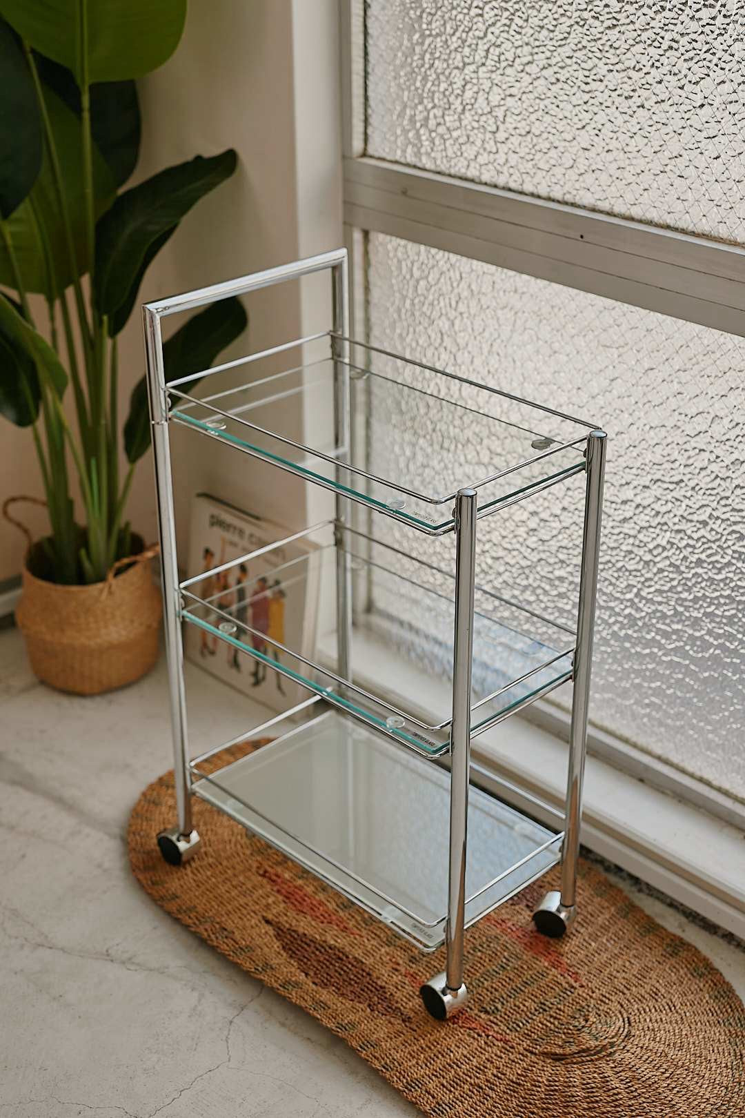 Glass shelf caster wagon