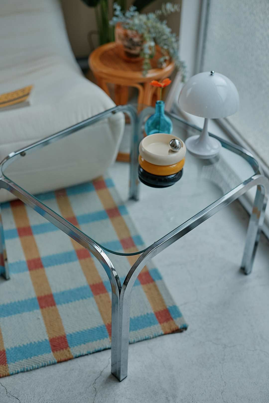 Chrome Frame Glass Side Table – daily use(d) store 日常