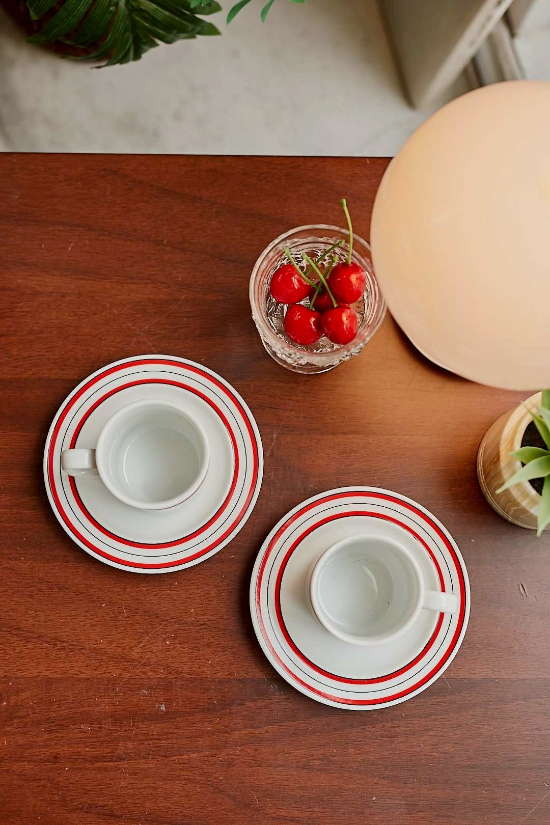 Adam&Eve
Red Line Cup & Saucer