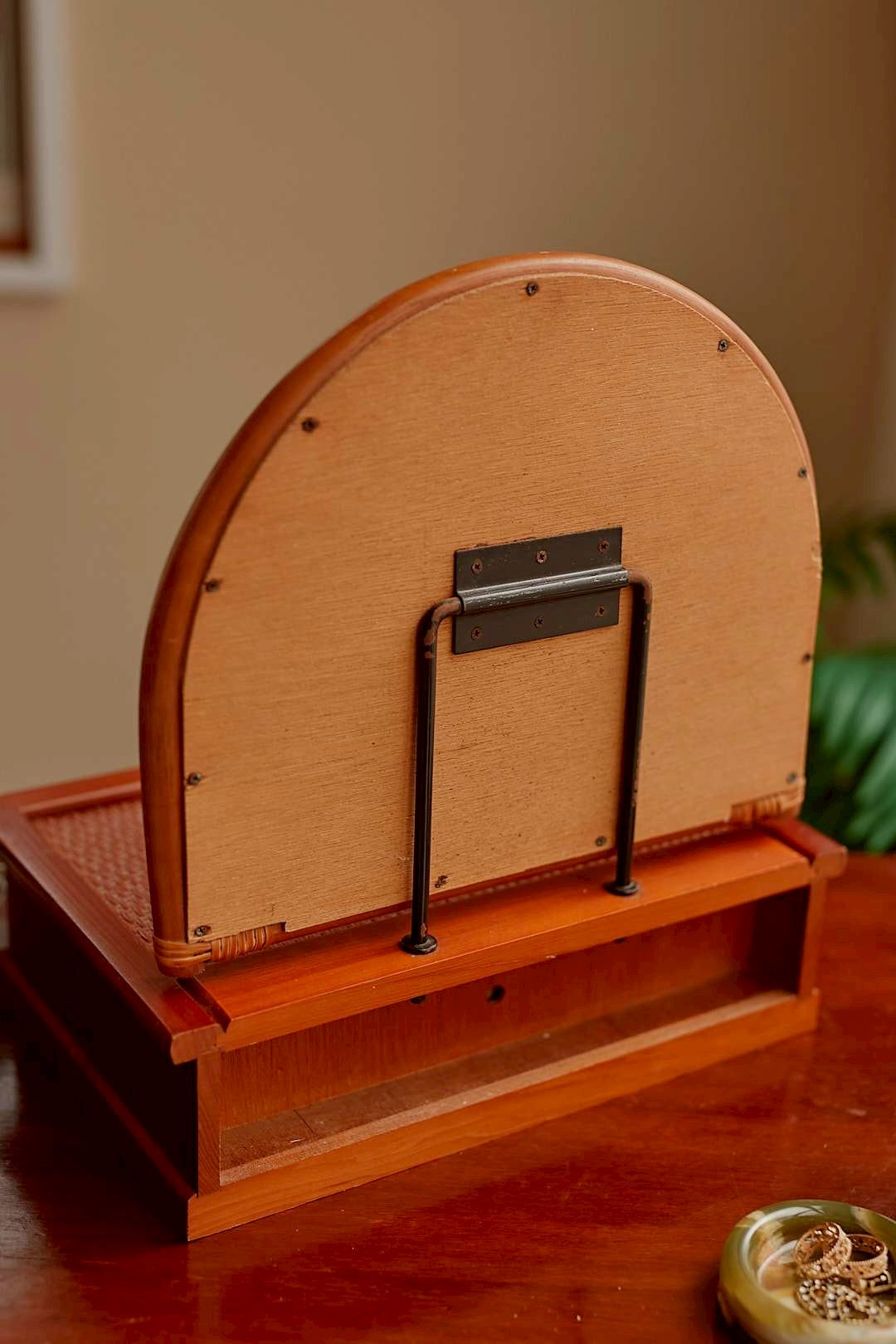 Kanebo Dresser mirror