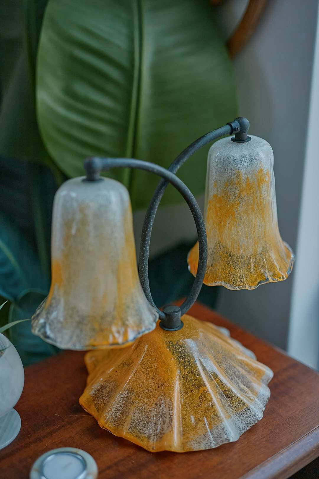Iwata Glass

Twin Yellow Bell Lamp