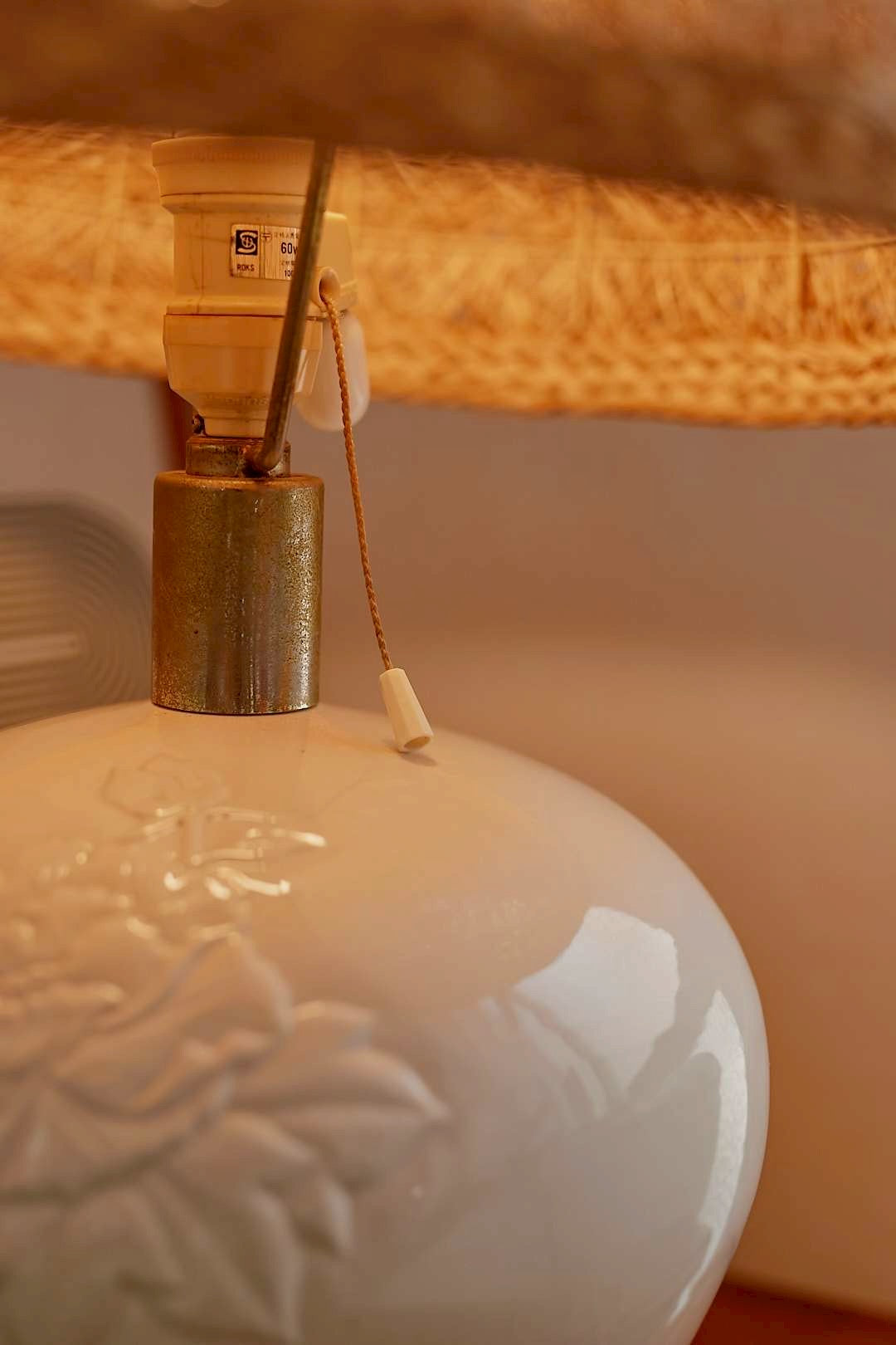Rattan Ceramic Lamp