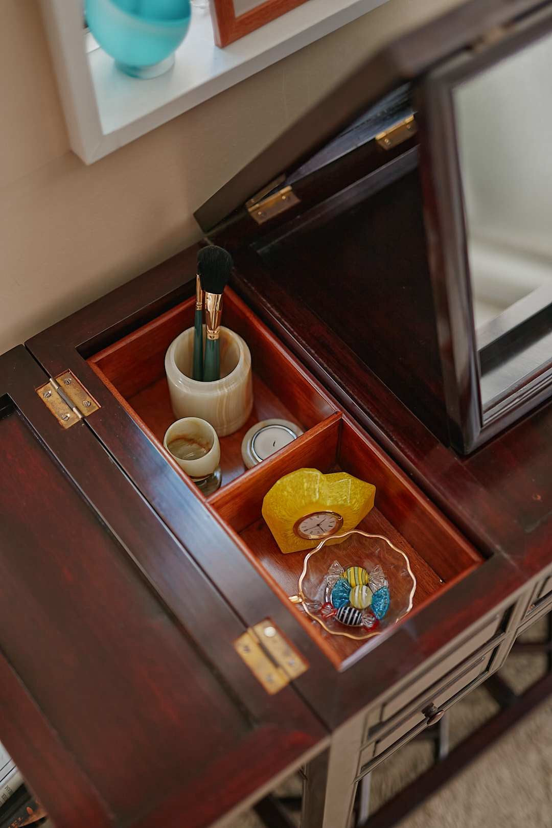 Oriental Dressing Console
