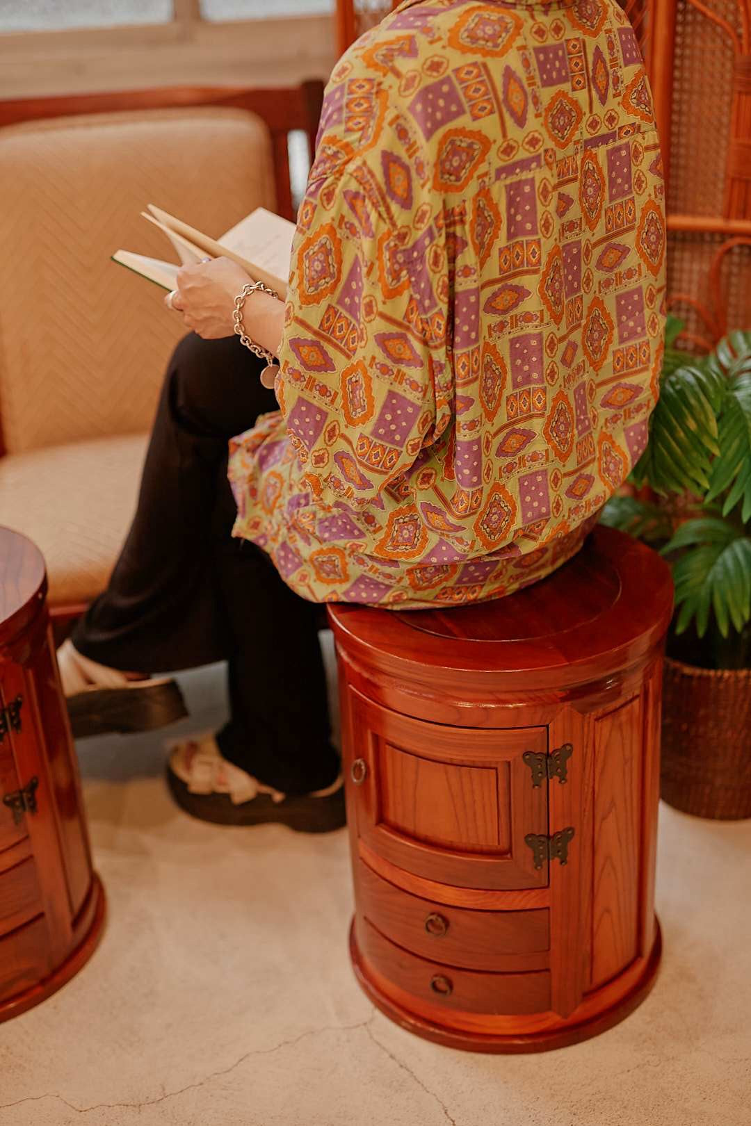 Richo Butterfly Stool