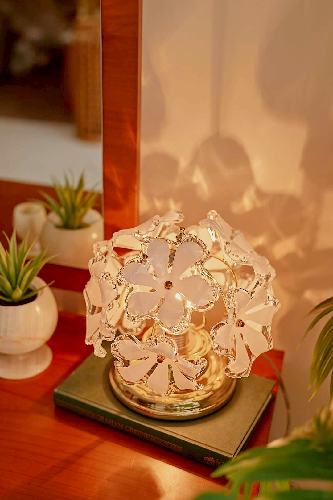 Bloom Flower Lamp