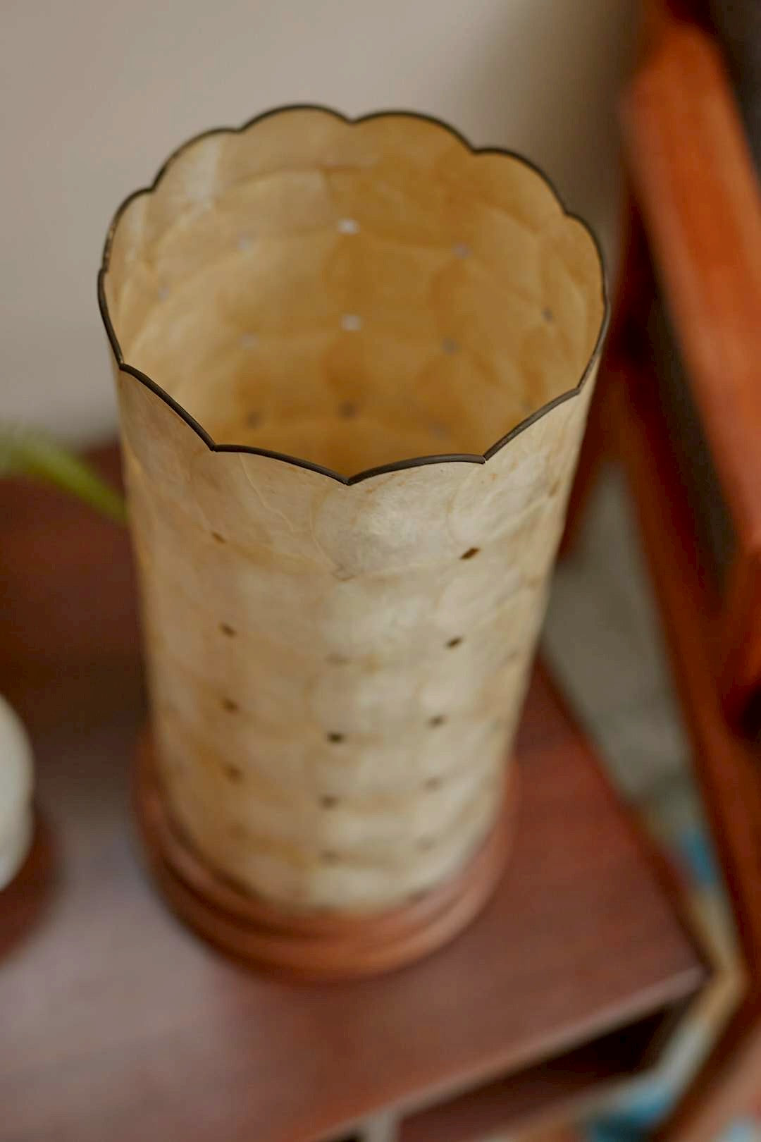 Capiz shell antique lamp